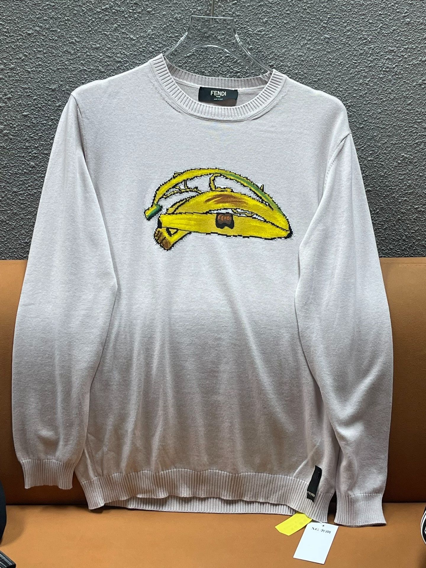 Fendi Fendi Beige Banana Logo Knit Sweater Size US S / EU 44-46 / 1 - 1 Thumbnail