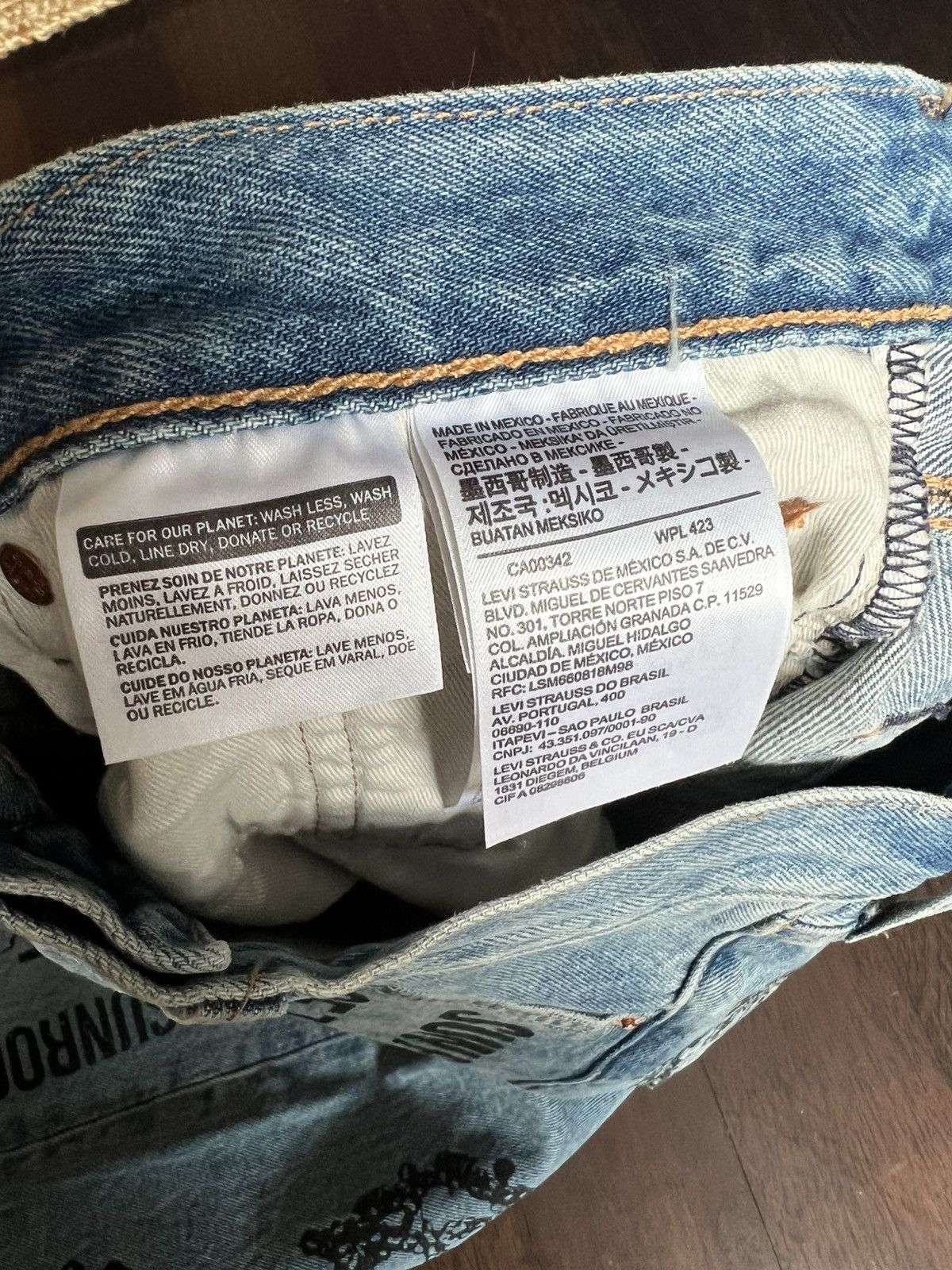 DENIM TEARS × Virgil Abloh DENIM TEARS x Virgil abloh Levi’s Sunroof Of The Horse Size US 30 / EU 46 - 7 Thumbnail