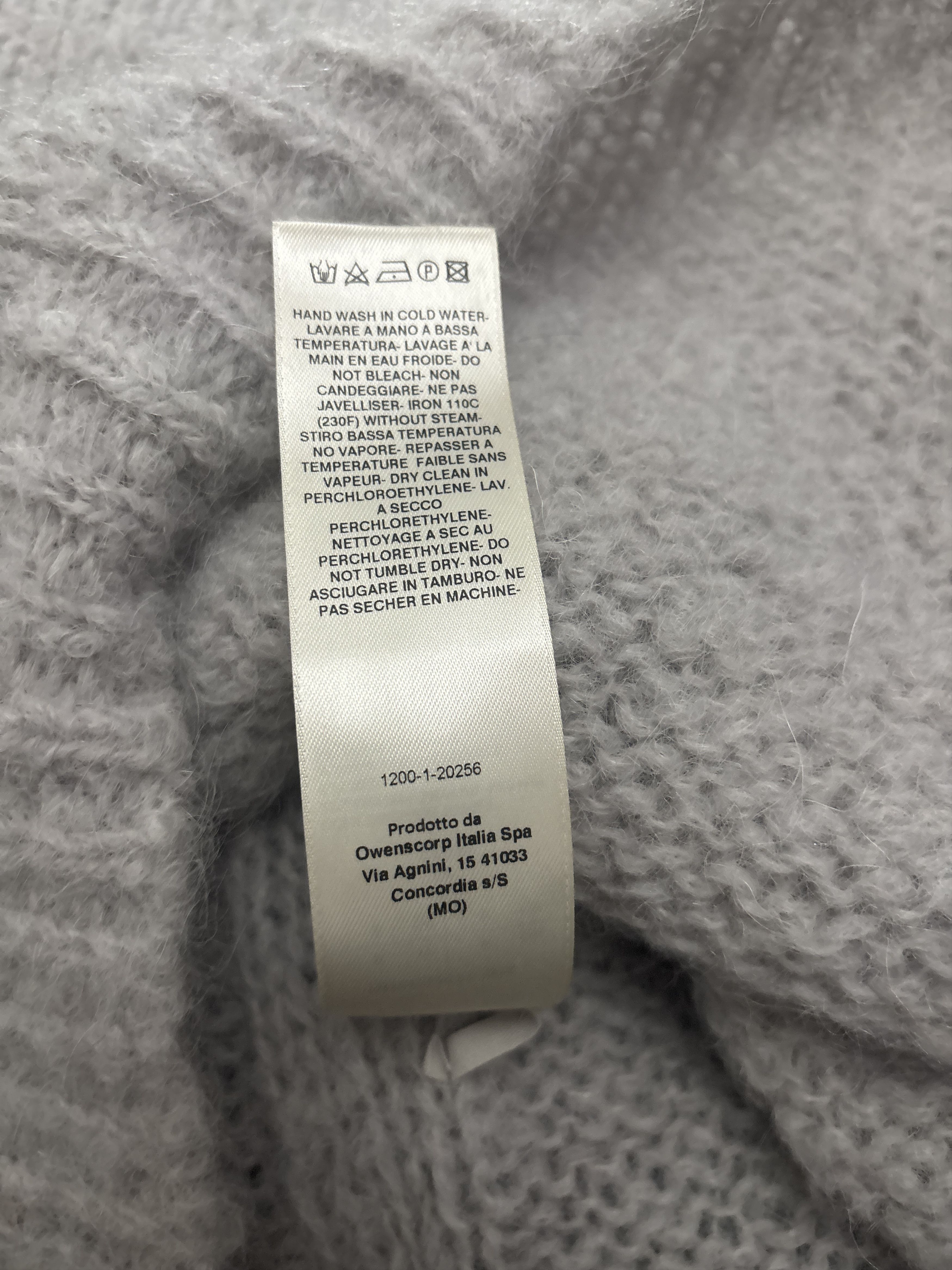 Pearl sweater