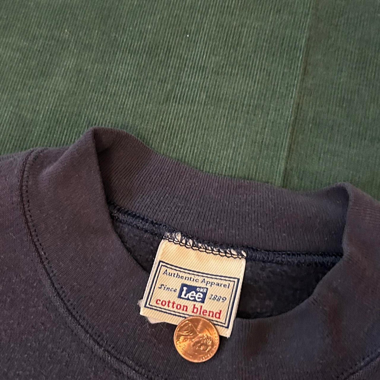Lee rare Vintage ski embroidered sweatshirt Size US L / EU 52-54 / 3 - 3 Thumbnail