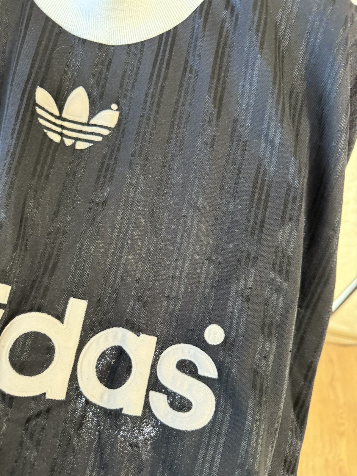 Adidas Vintage 90-s adidas jersey size-L Size US L / EU 52-54 / 3 - 7 Thumbnail