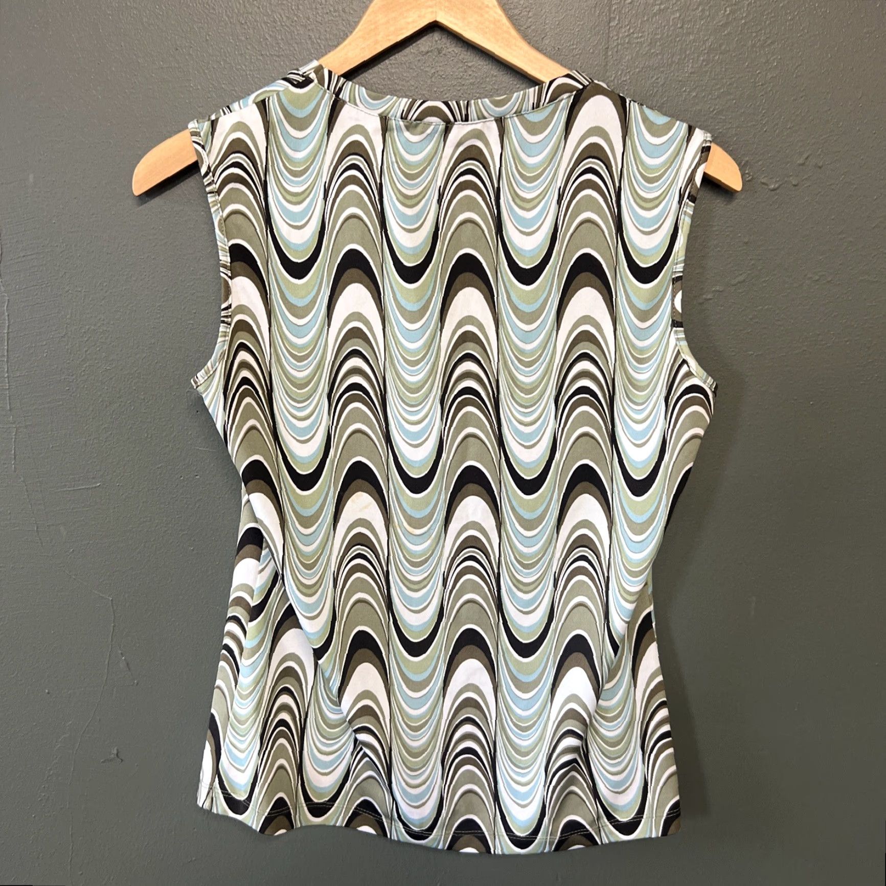 Vintage VINTAGE New York & Company Sleeveless Tank Top Womens Green Swirl Blouse S Small Y2K Size S / US 4 / IT 40 - 3 Thumbnail