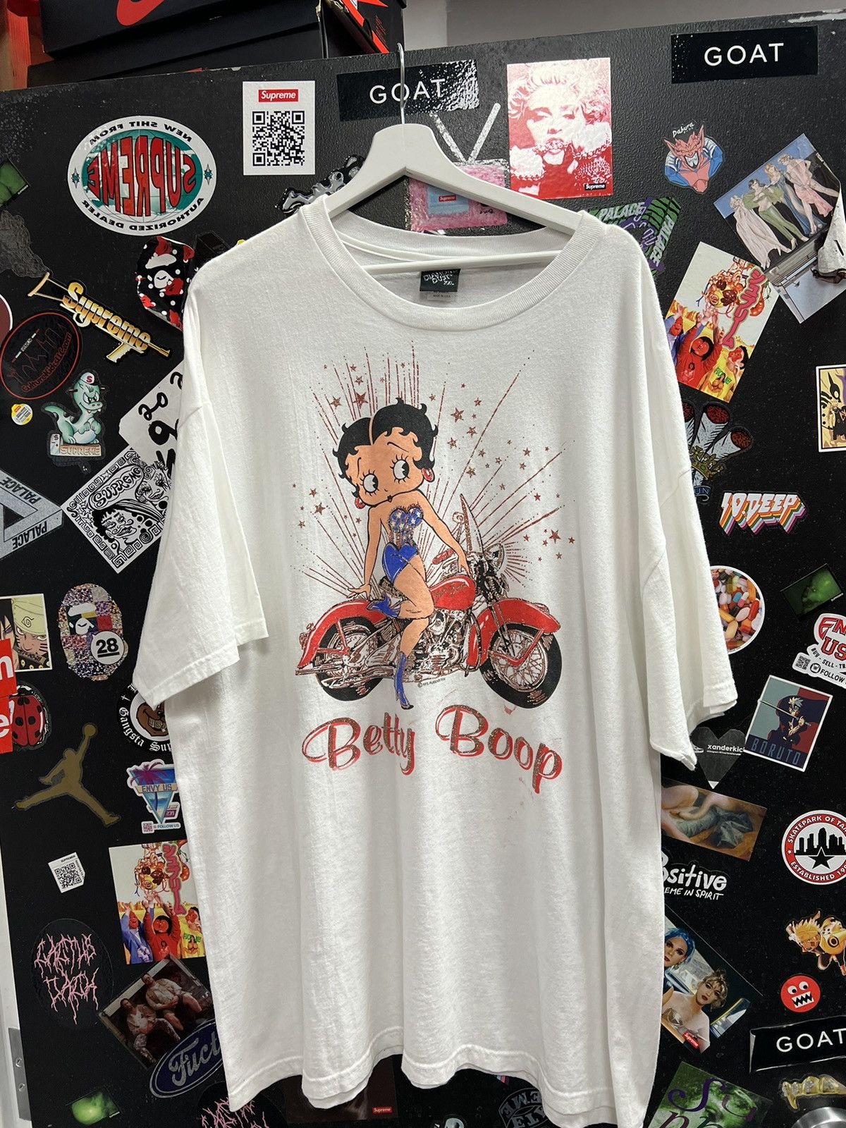 image of Vintage Betty Boop Tshirt in Blue, Men's (Size 2XL)