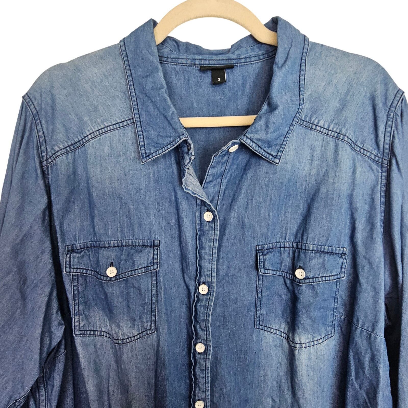 Torrid Torrid Womens Chambray Shirt Plus Size 3X Casual Minimalist Size 3XL / US 20-22 - 2 Thumbnail