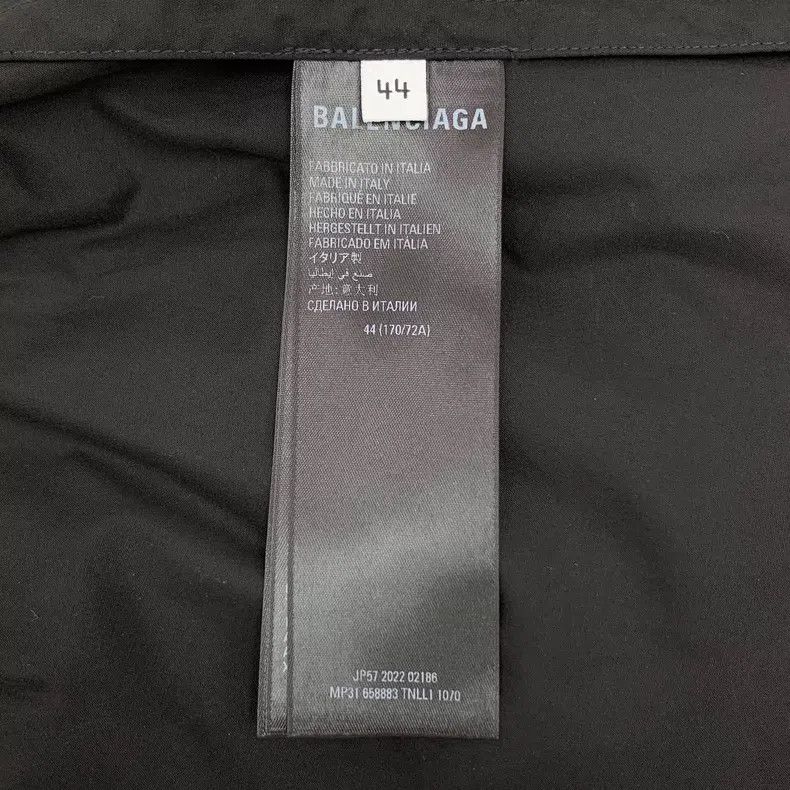 Balenciaga Balenciaga Black Logo Letter Bullet Hole Print Cotton Casu Size US 28 / EU 44 - 7 Thumbnail