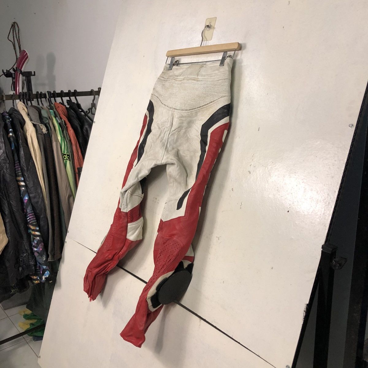 Japanese Brand 📌Vintage Leather Biker Pants Plicana Big Logo Size US 26 / EU 42 - 14 Thumbnail