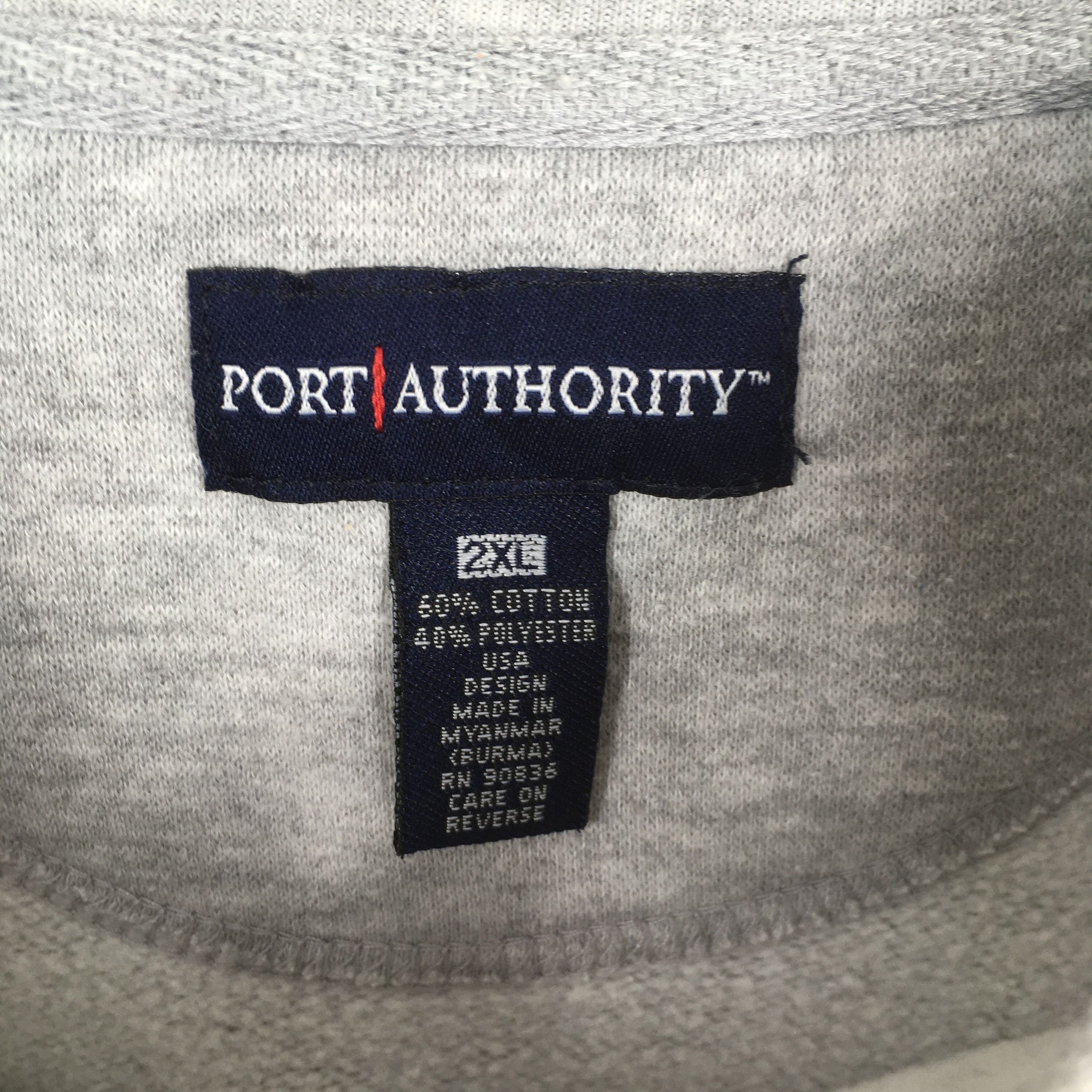 NCAA × Vintage Vintage Walsh University Gray Sweatshirt 2XLarge Size US XXL / EU 58 / 5 - 5 Thumbnail