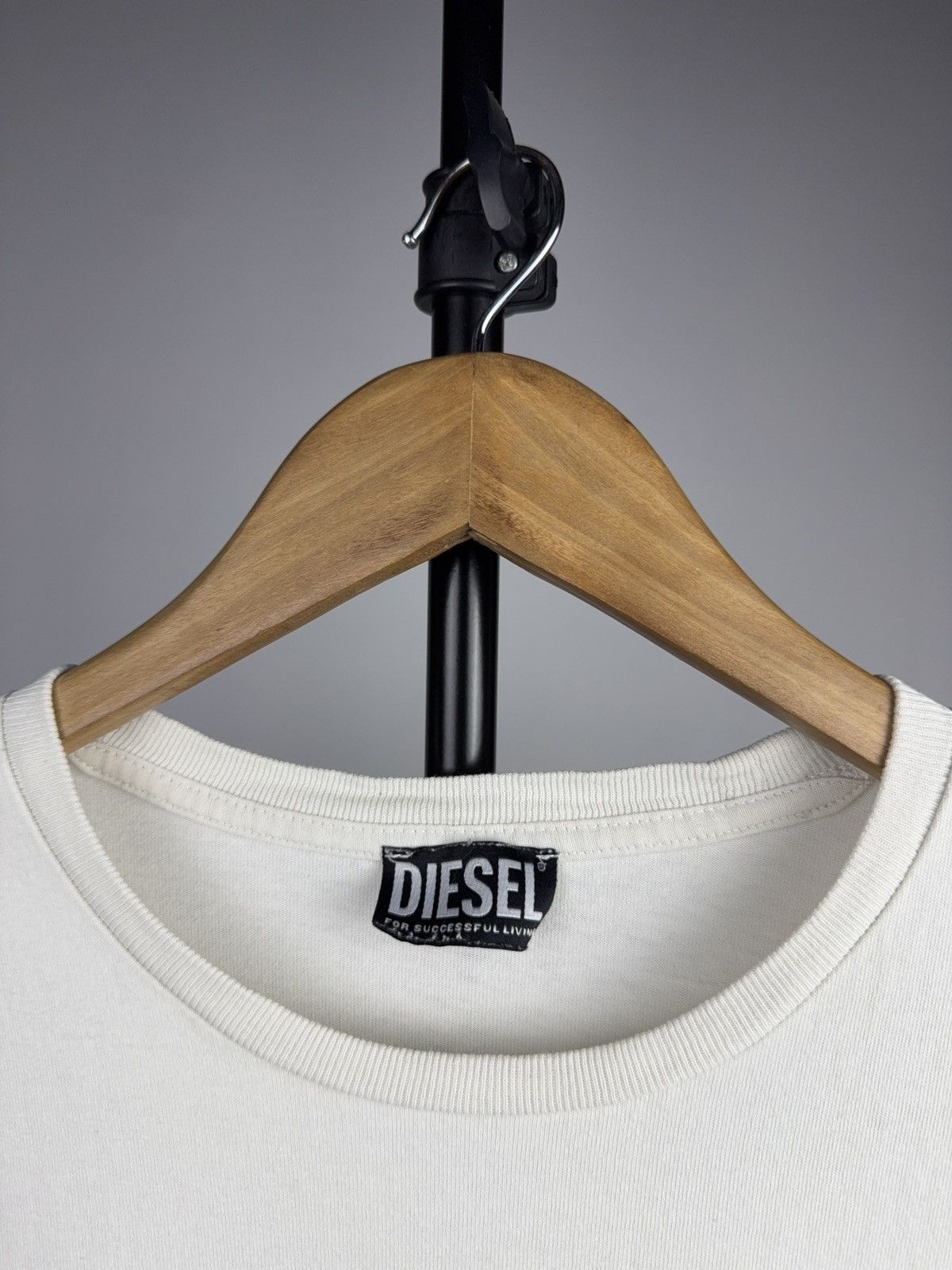 Diesel Luxury Diesel DSL Logo Patch White Tee Vintage Style Size US L / EU 52-54 / 3 - 4 Thumbnail