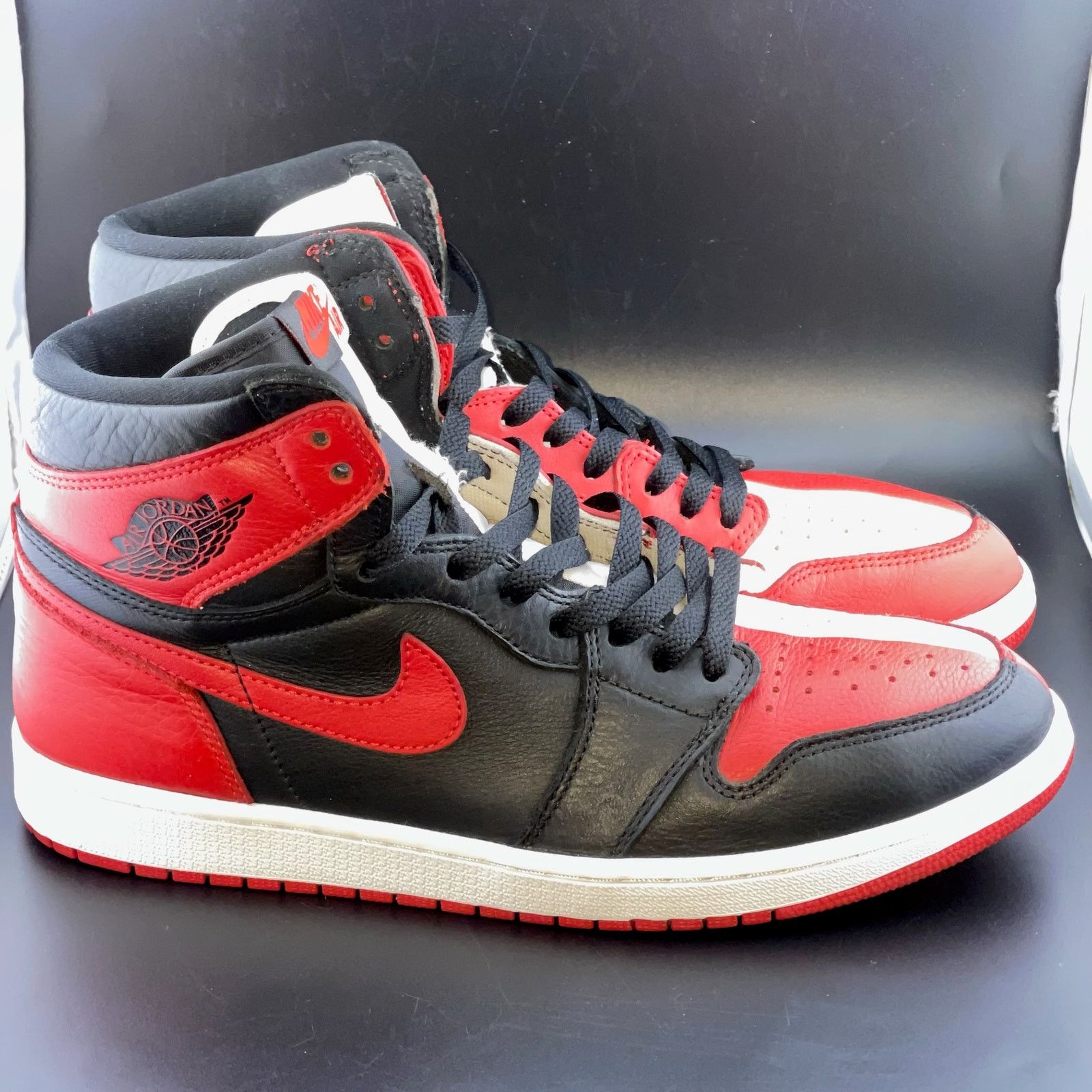 Jordan Brand Jordan 1 Retro High Homage To Home Chicago Size US 11 / EU 44 - 1 Thumbnail