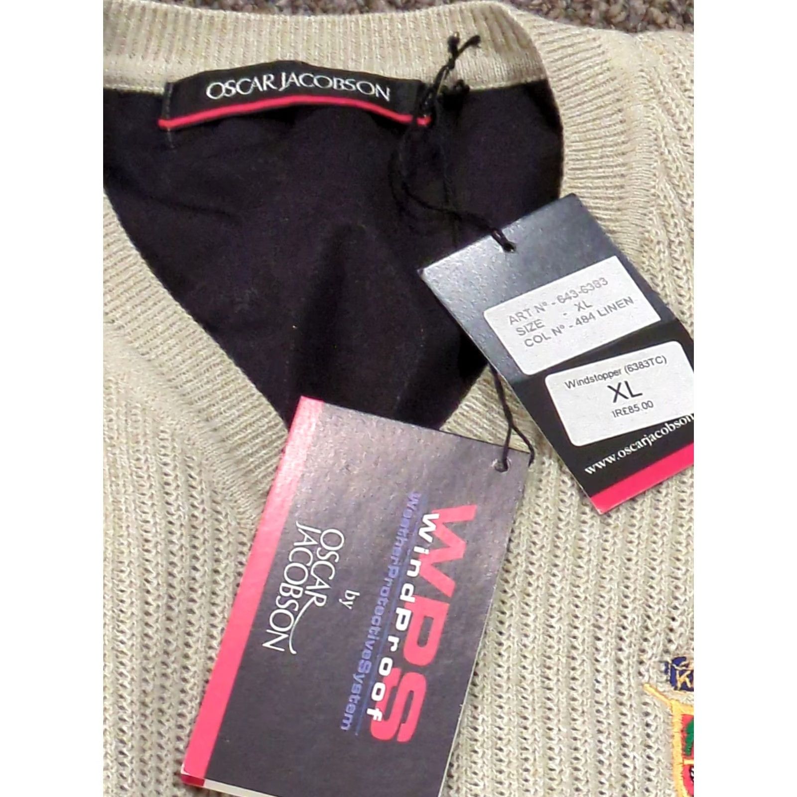 Oscar Jacobson Oscar Jacobson Windproof Sweater Vest Golf NWT Men XL V-Neck Beige with Embroidered Logo Size US XL / EU 56 / 4 - 3 Thumbnail