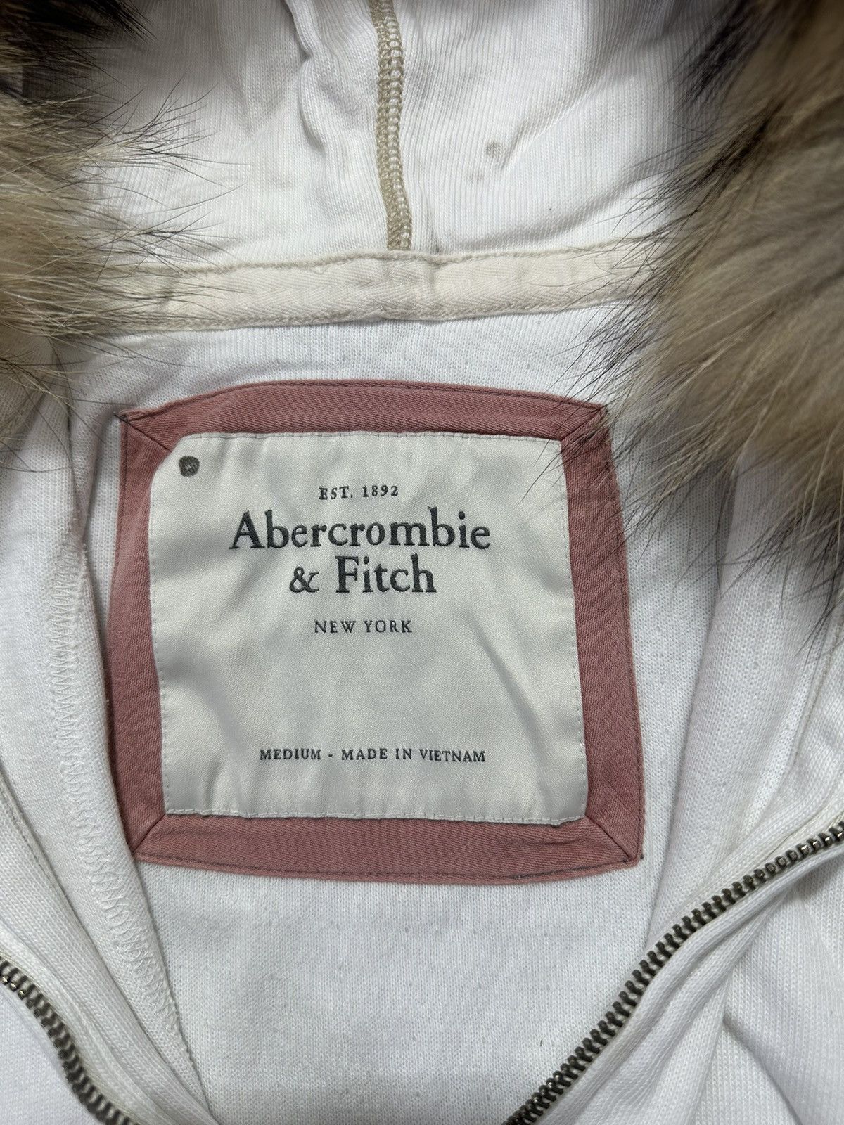 Abercrombie & Fitch VINTAGE DISTRESSED ABERCROMBIE CENTER LOGO FUR ZIP HOODIE Size US S / EU 44-46 / 1 - 8 Thumbnail