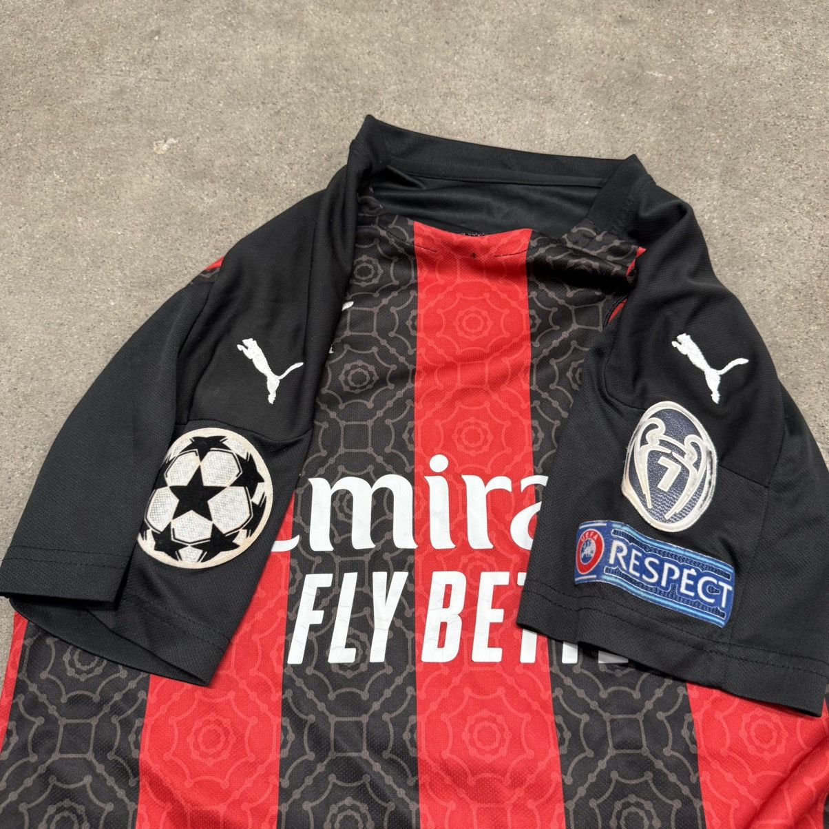 Puma PUMA ACM AC MILAN STRIPED 2022/2023 HOME SOCCER JERSEY Size US M / EU 48-50 / 2 - 5 Thumbnail