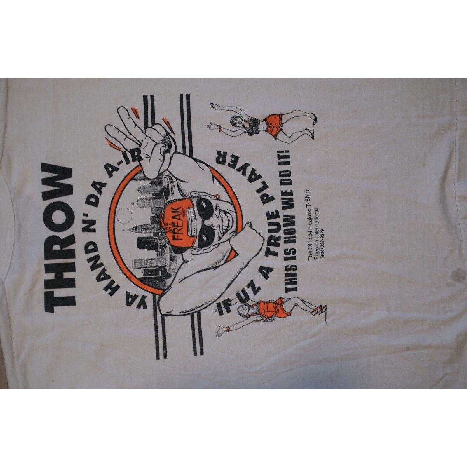 Fruit Of The Loom Vintage 1995 Fruit of Loom Freak Nic 95 Shirt Large White Size US L / EU 52-54 / 3 - 10 Thumbnail