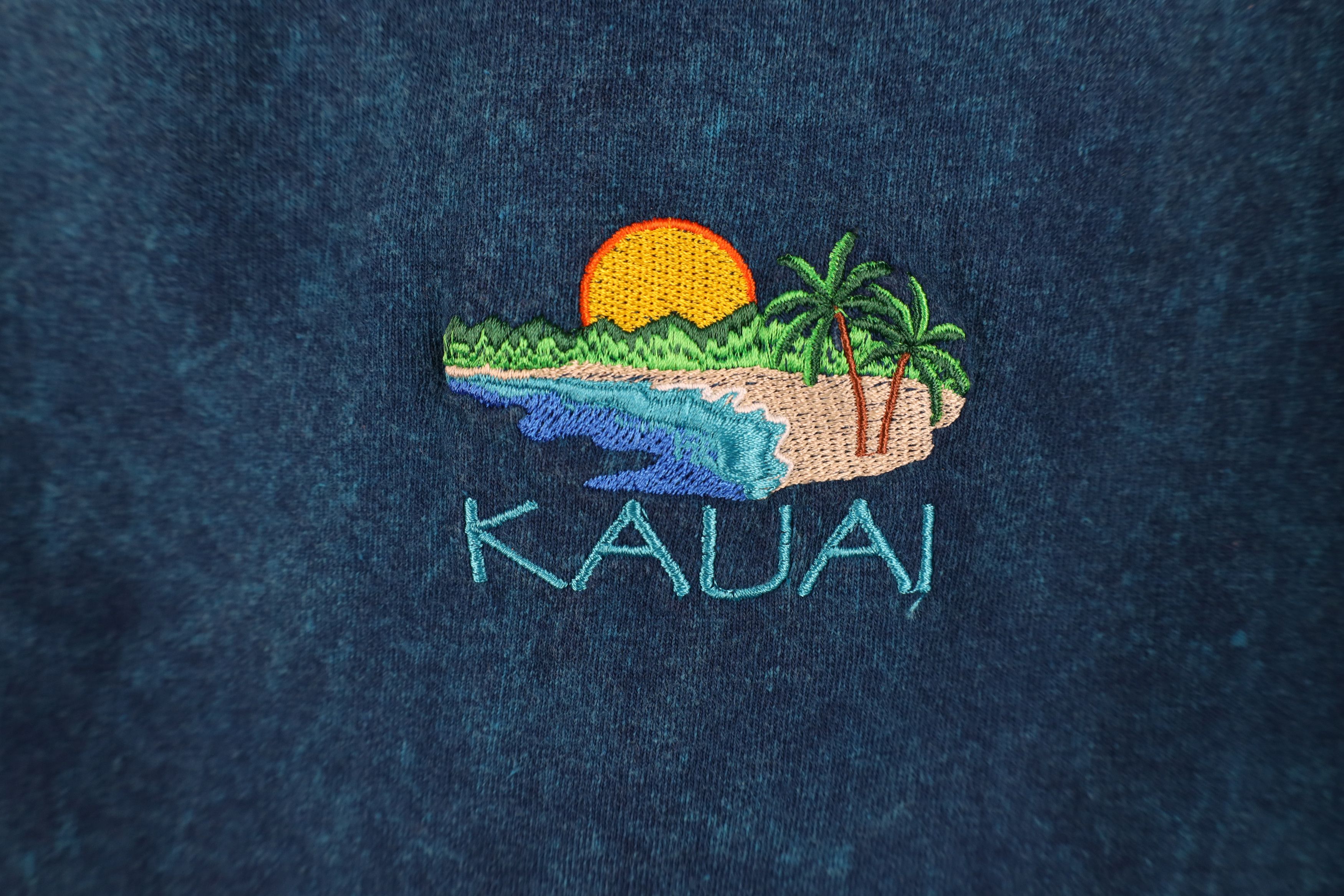 Vintage Vintage 90s Streetwear Acid Wash Kauai Hawaii T-Shirt Size S / US 4 / IT 40 - 4 Thumbnail
