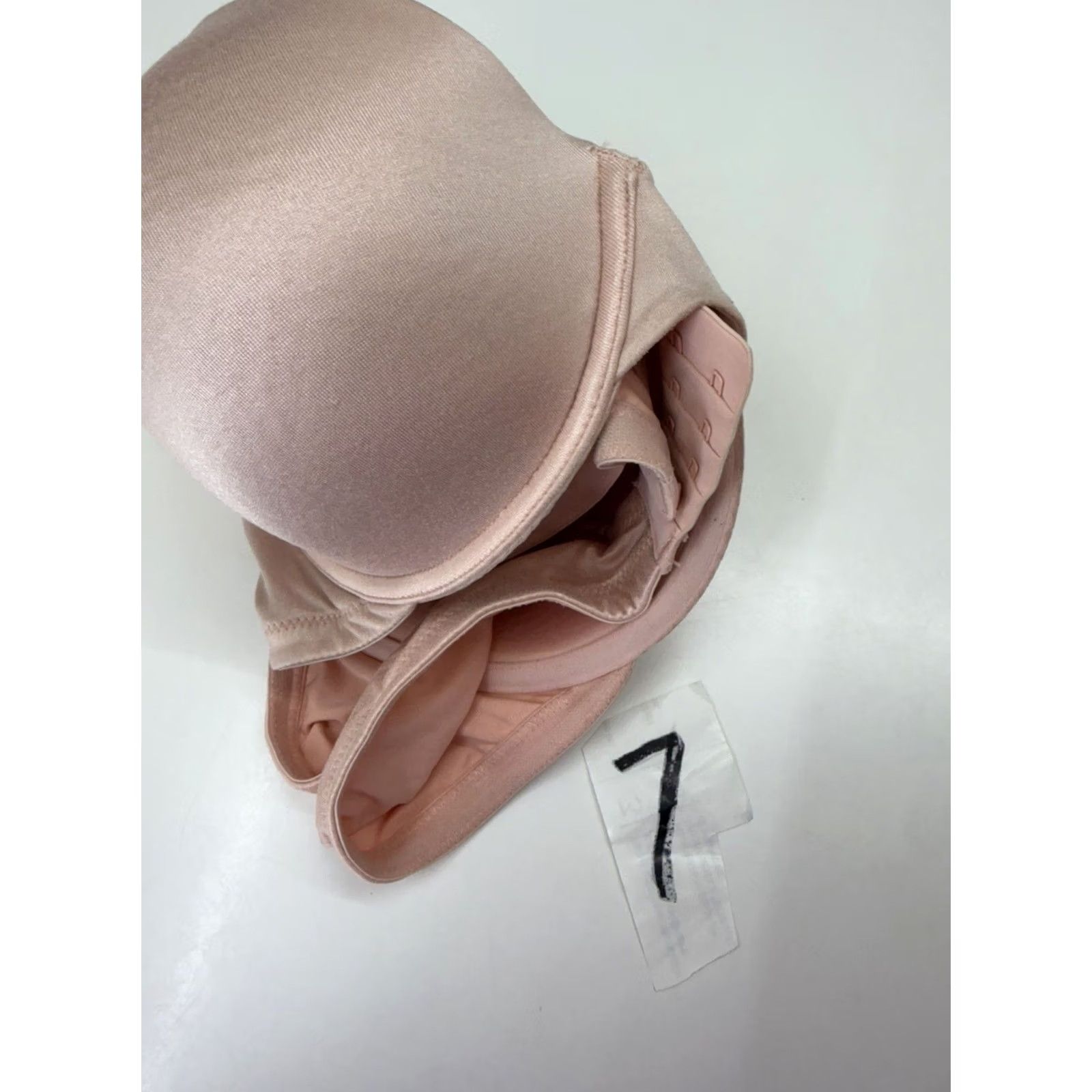 Vintage Vanity Fair Bra 40C Pink Padded Underwire Womens Shirt? Size ONE SIZE - 8 Thumbnail