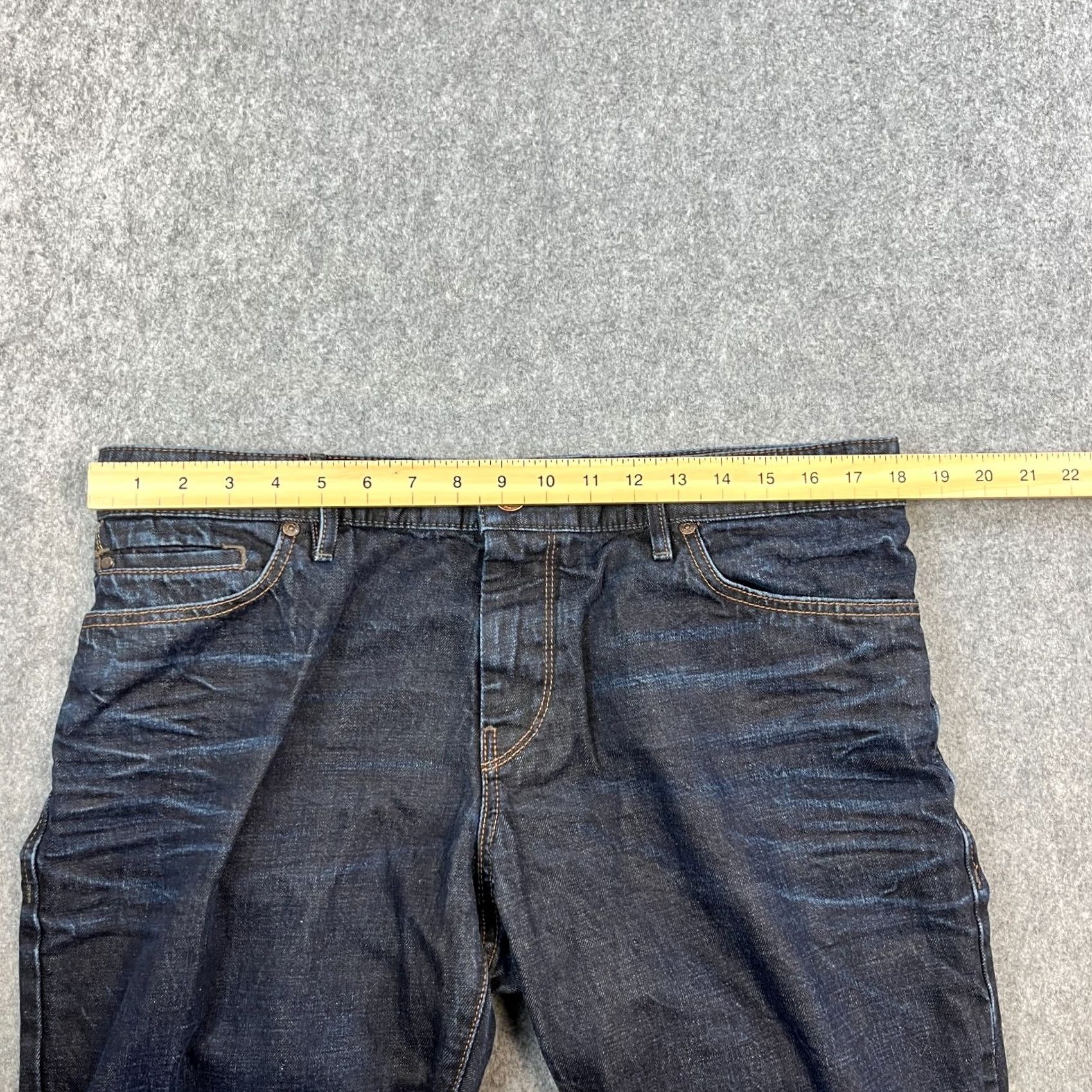 Hugo Boss HUGO BOSS Jeans Regular Straight 36 30 Dark Blue Indigo Whiskers Mens Denim 5-Pocket Design Size US 36 / EU 52 - 6 Thumbnail