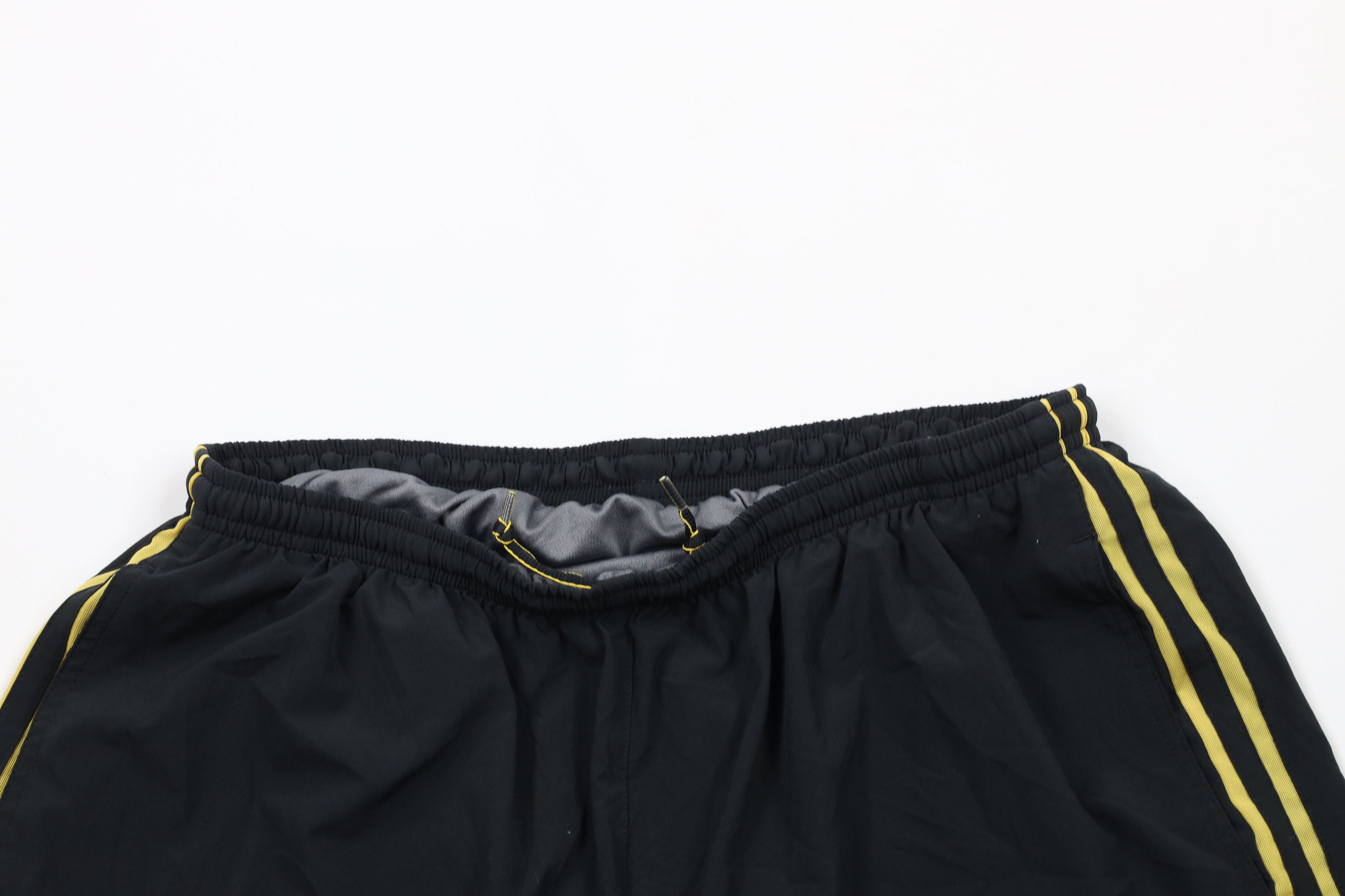 Nike × Vintage Vintage Nike Livestrong Mini Swoosh Striped Lined Shorts Size US 36 / EU 52 - 2 Thumbnail