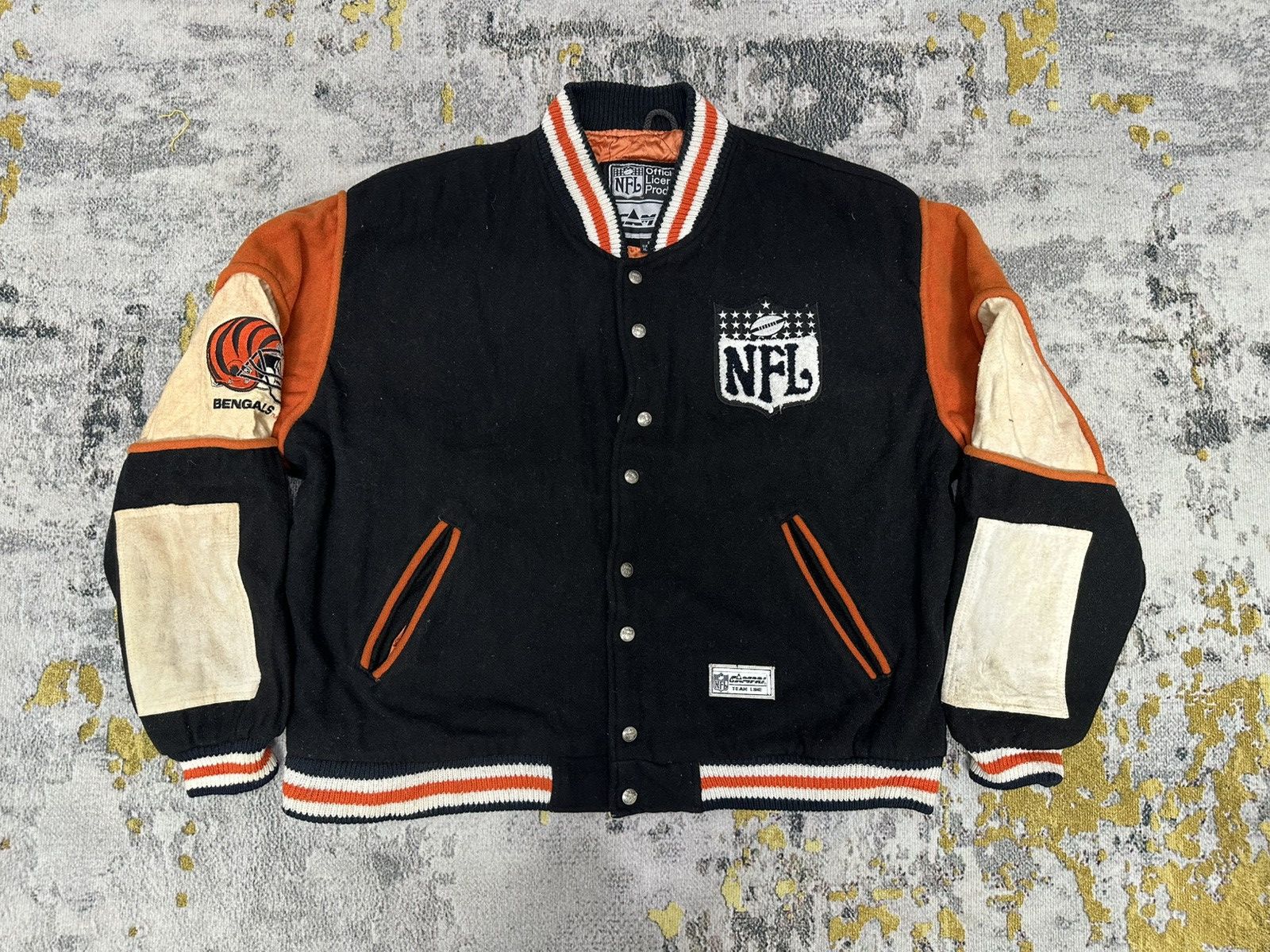 NFL Vintage 90s NFL Cincinnati Bengals Wool Varsity Jacket Size US XL / EU 56 / 4 - 1 Thumbnail