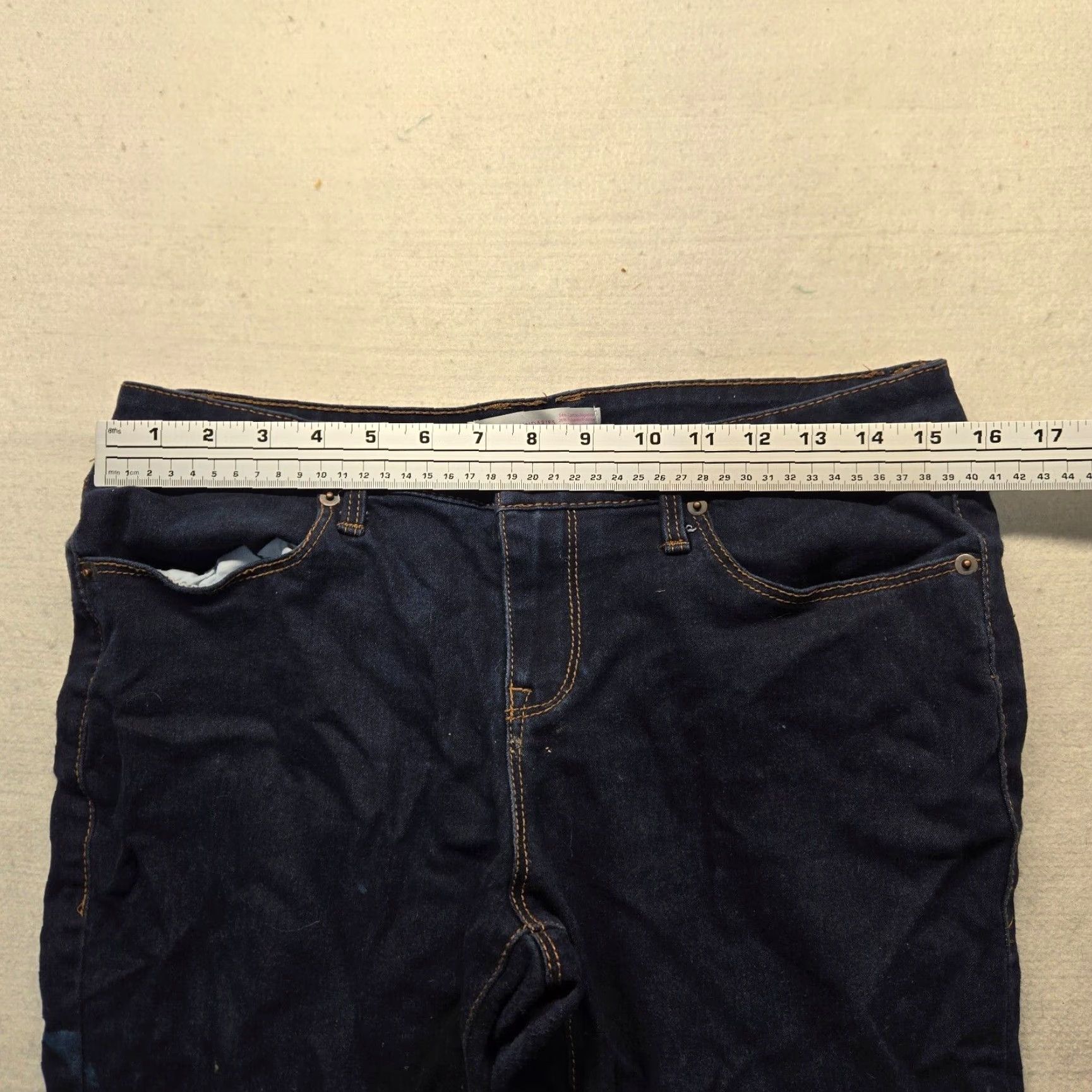 Vintage No Boundaries Jeans Adult Women 15 Black Cotton Denim Skinny Stretch 5-Pocket Belt Loops Regular Solid Medium Women Size 36" / US 14 / IT 50 - 5 Thumbnail