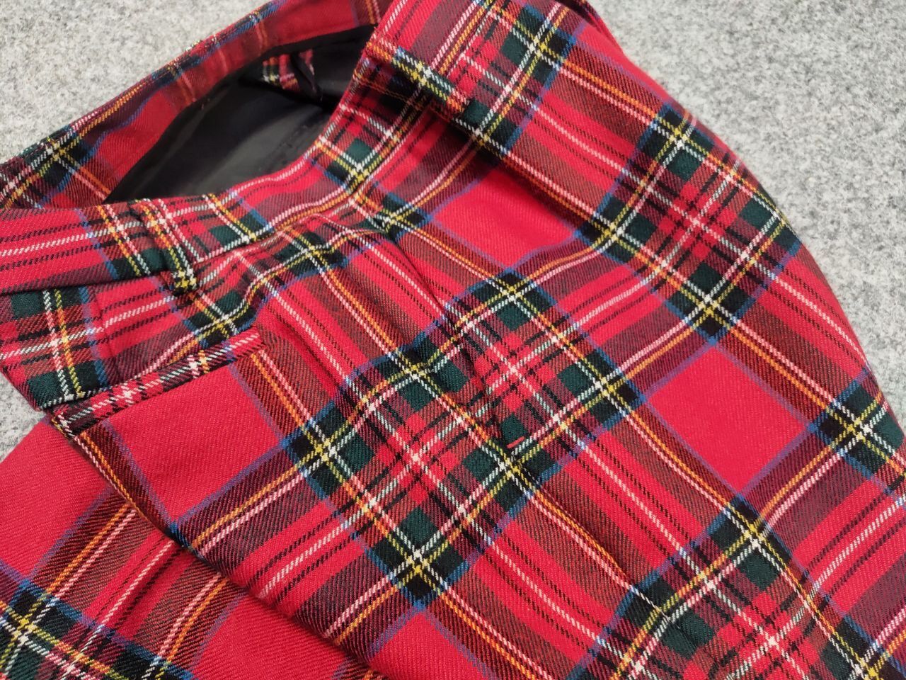 RED Valentino Red Valentino Wool Tartan Pattern Women's Trouser Pants Size 38" / US 16 / IT 52 - 10 Thumbnail