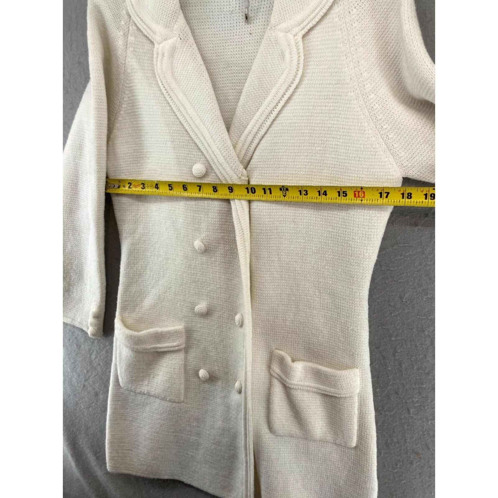 Vintage VINTAGE Petronelli Cardigan Womens 38 White Pockets Duster 80s 70s Classic Knit Cardigan Womens Size XS / US 0-2 / IT 36-38 - 2 Thumbnail