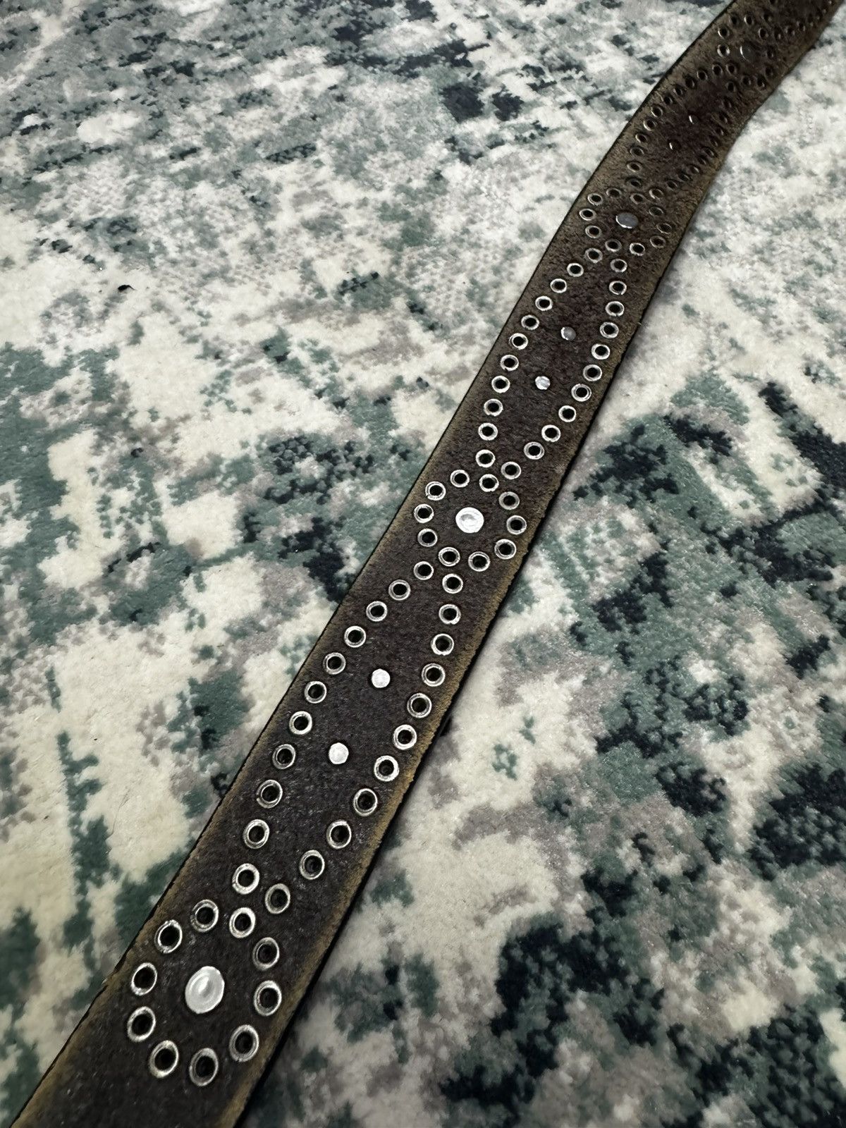 Leather RHINESTONE STUDDED LEATHER BELT ENGRAVED Size 34 - 4 Thumbnail