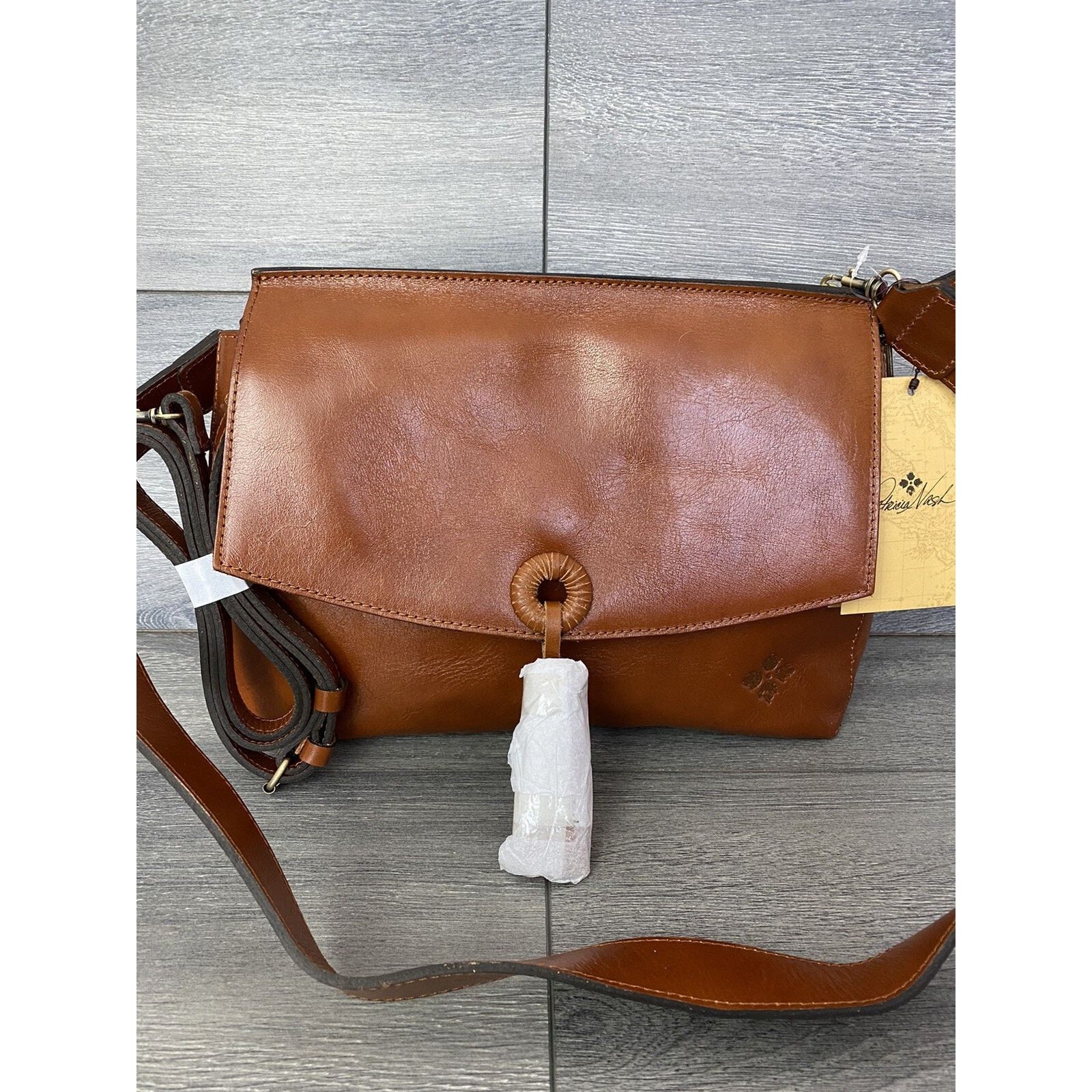 Patricia Nash Patricia Nash Top Handle Satchel Tan color bag A373034 Size ONE SIZE - 2 Thumbnail