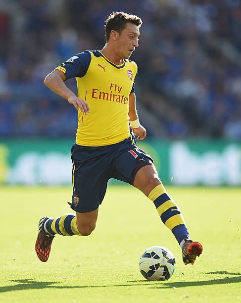 Puma Arsenal away 2014/2015 özil jersey football Size US M / EU 48-50 / 2 - 20 Thumbnail
