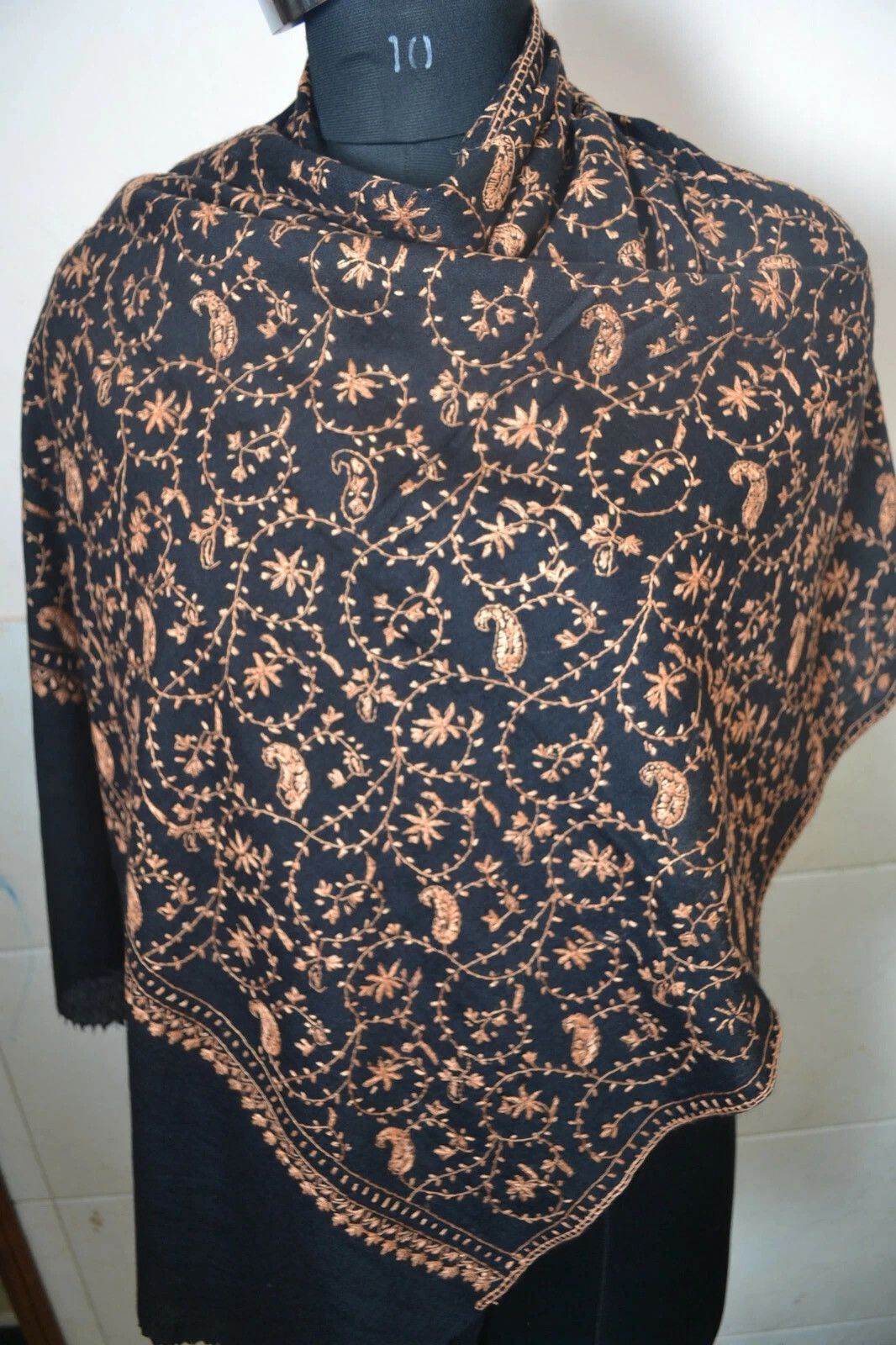 Other Kashmiri Pashmina MICRO HAND EMBROIDERED Jaal Stole Size ONE SIZE - 1 Thumbnail