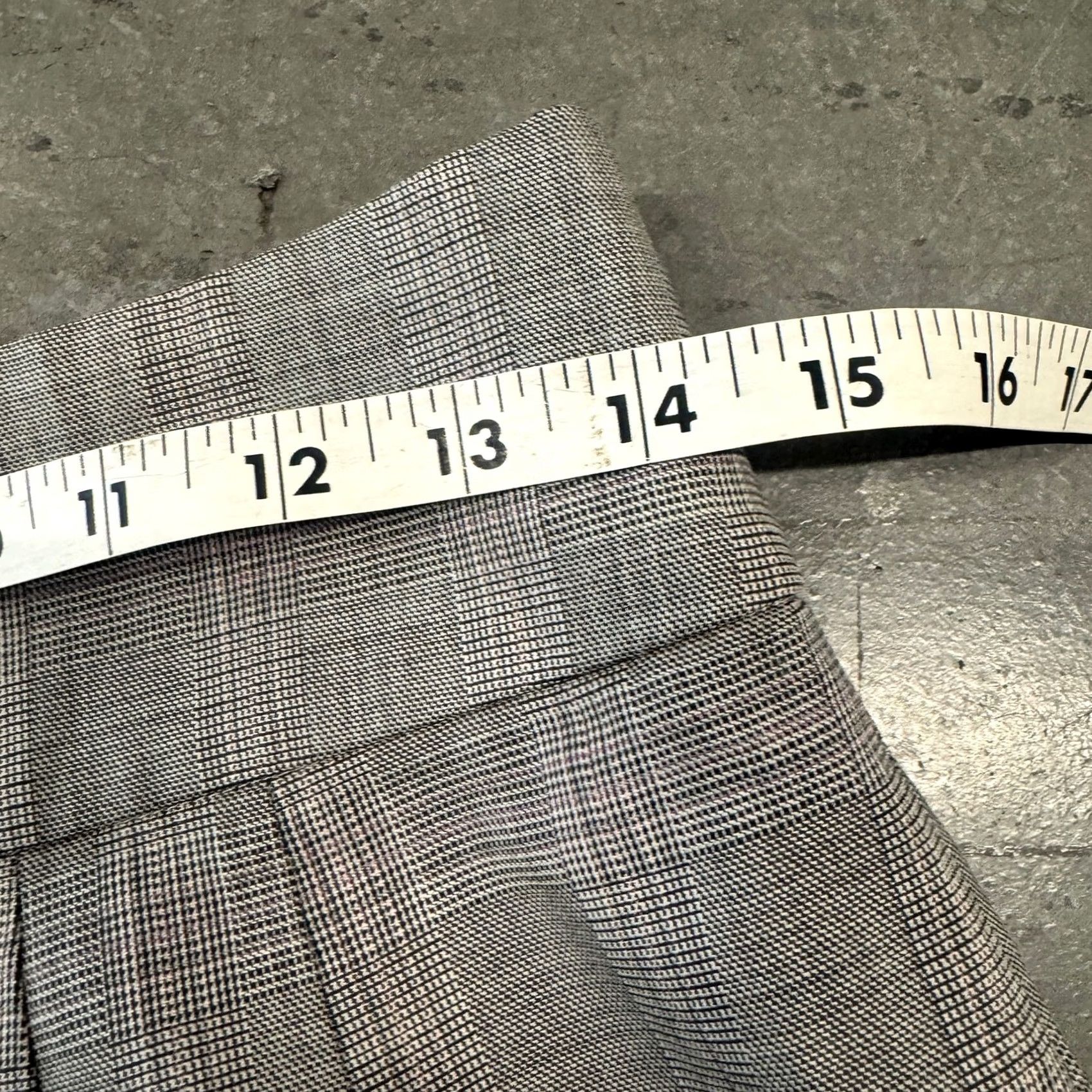 Banana Republic VINTAGE Banana Republic Skirt Women SZ 4 Grey Pink Plaid Pencil Mini A-Line Short 4 Womens Size 27" / US 4 / IT 40 - 3 Thumbnail