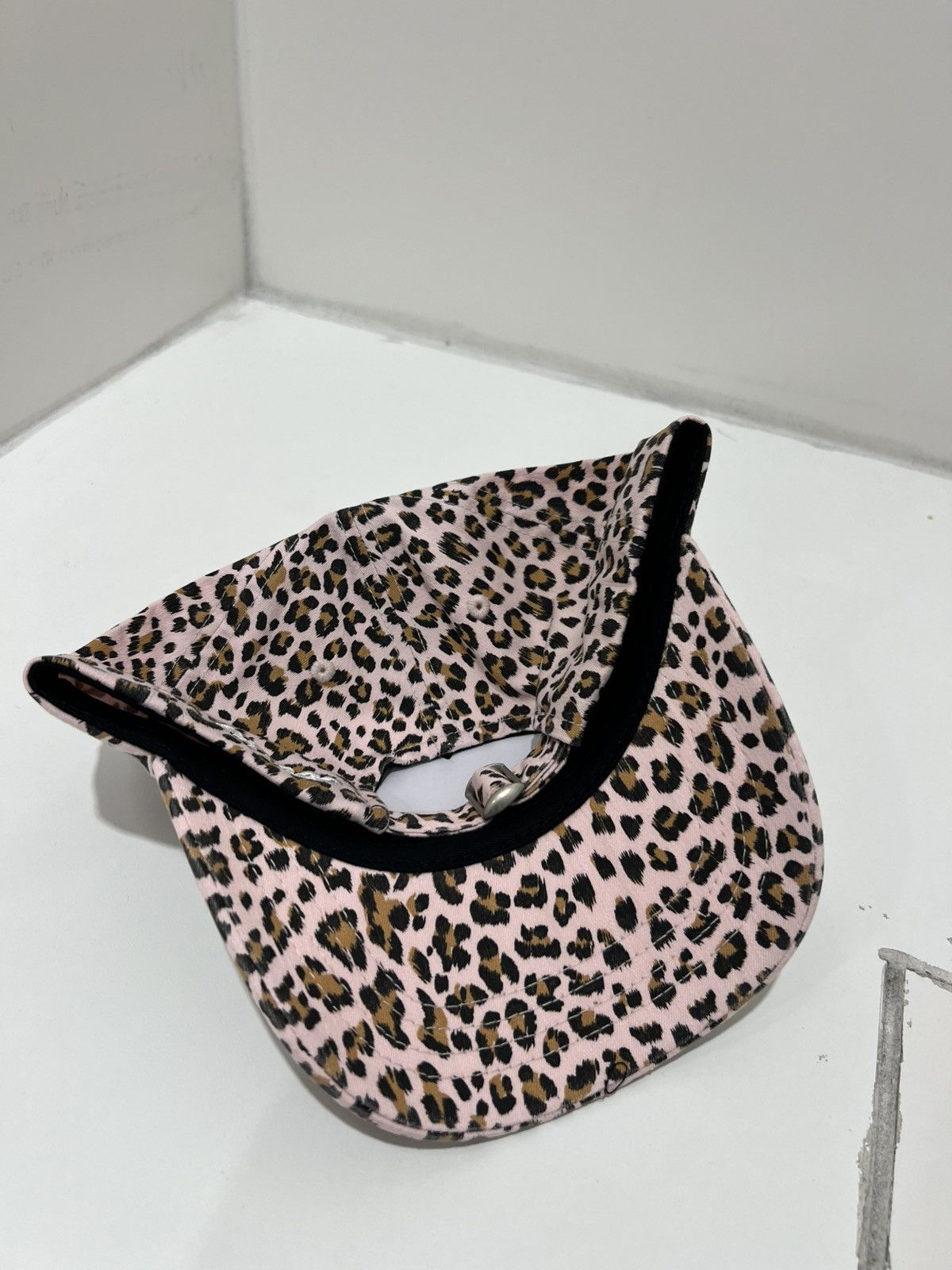 Palace Palace P 6-Panel Cute Leopard Pink *READY TO SHIP* Size ONE SIZE - 2 Thumbnail