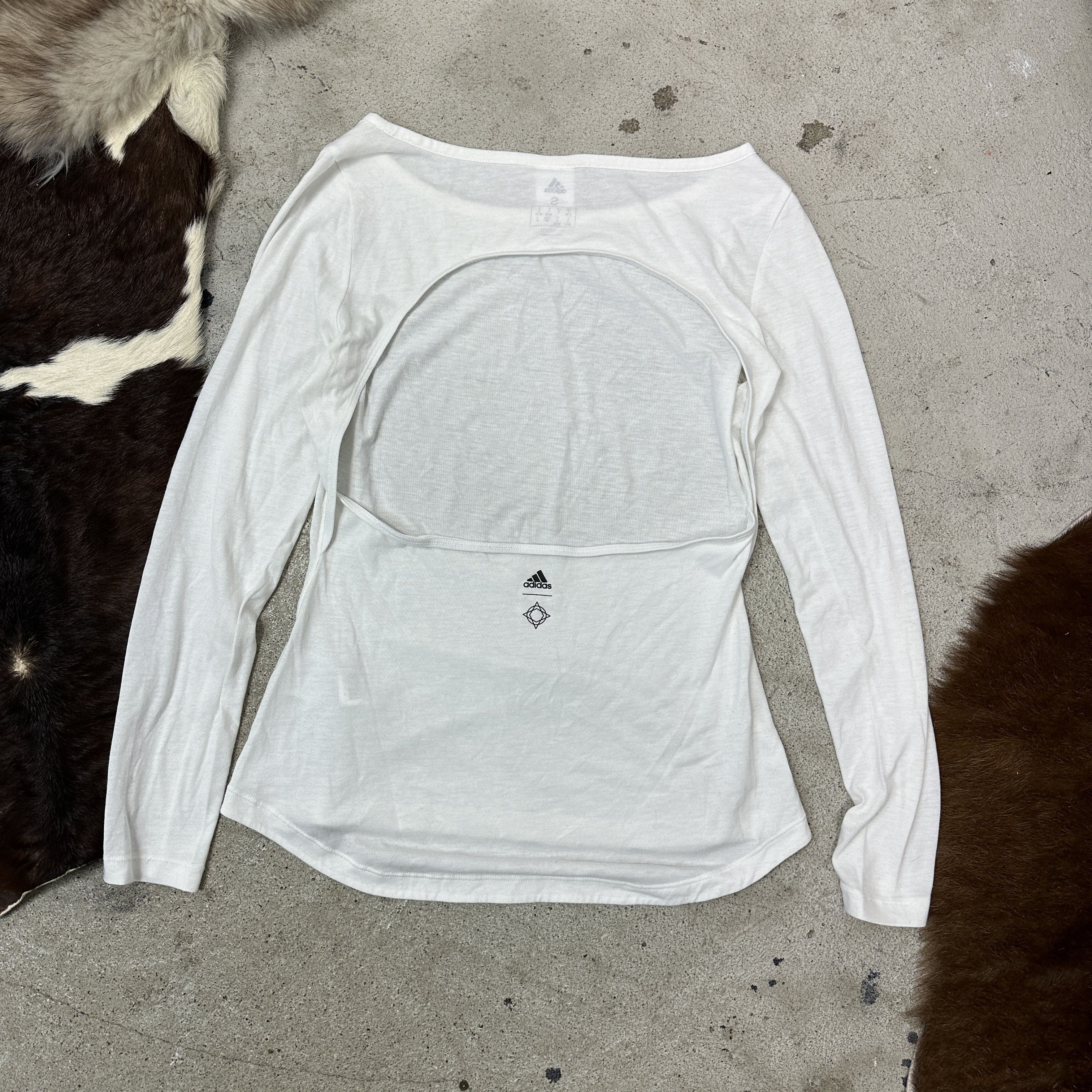 Adidas Vintage Pilates Princess Cutout Back Adidas Sample Top Y2K Size L / US 10 / IT 46 - 5 Thumbnail