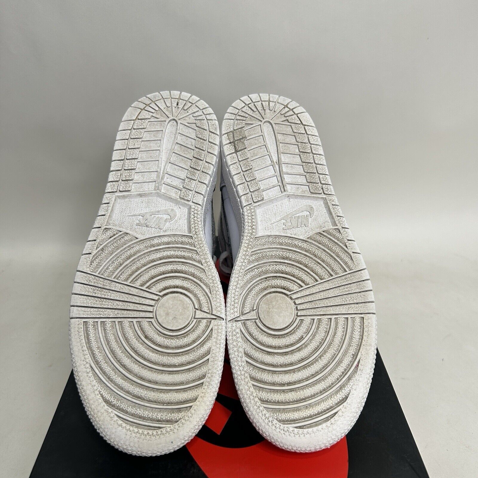 Nike Nike Air Jordan 1 Retro High OG BG “White Yin-Yang” 2024 Size US 6 / IT 36 - 6 Thumbnail