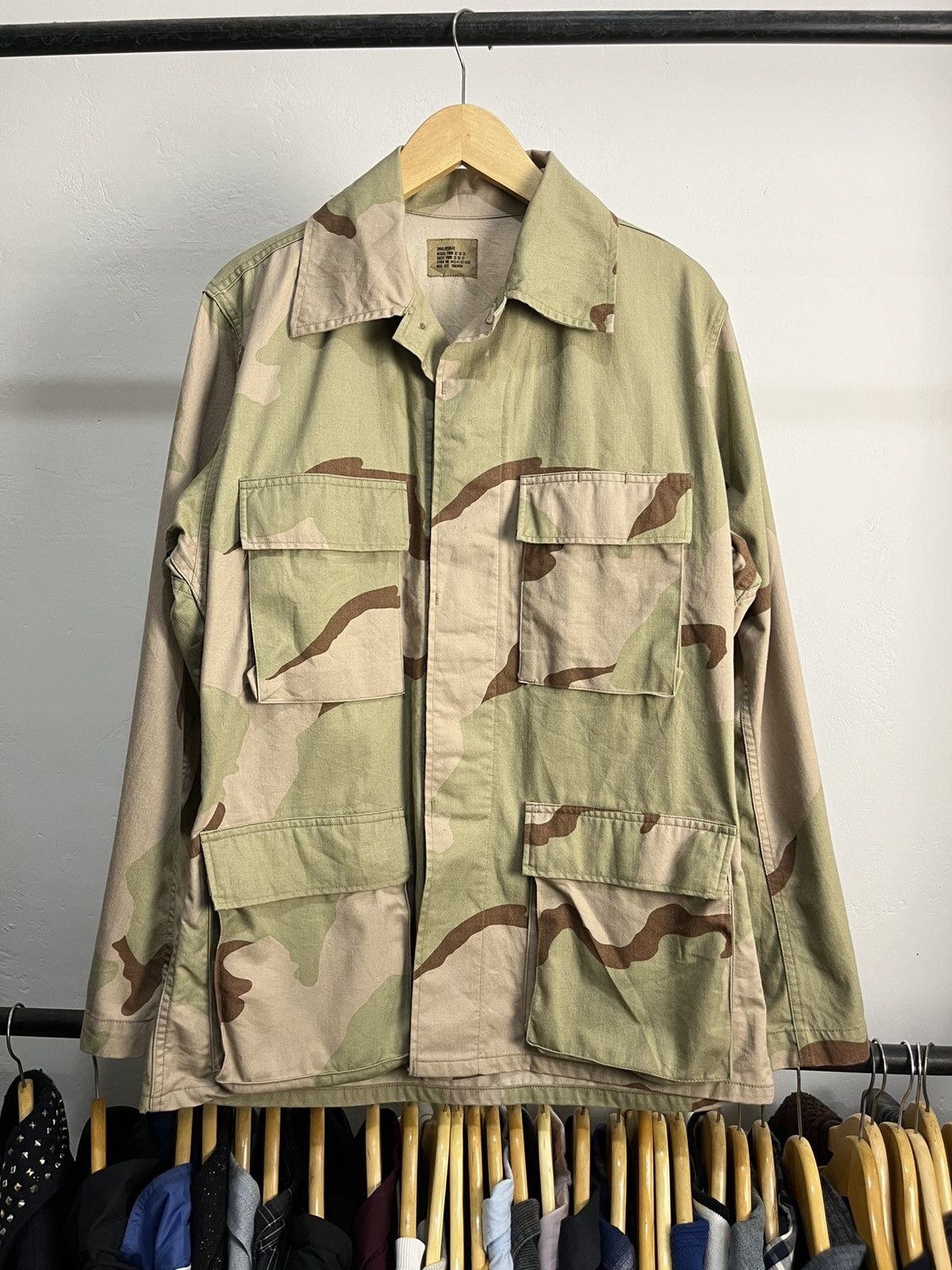 Vintage US Military Desert Camo Small Regular Shirt Size US L / EU 52-54 / 3 - 1 Thumbnail