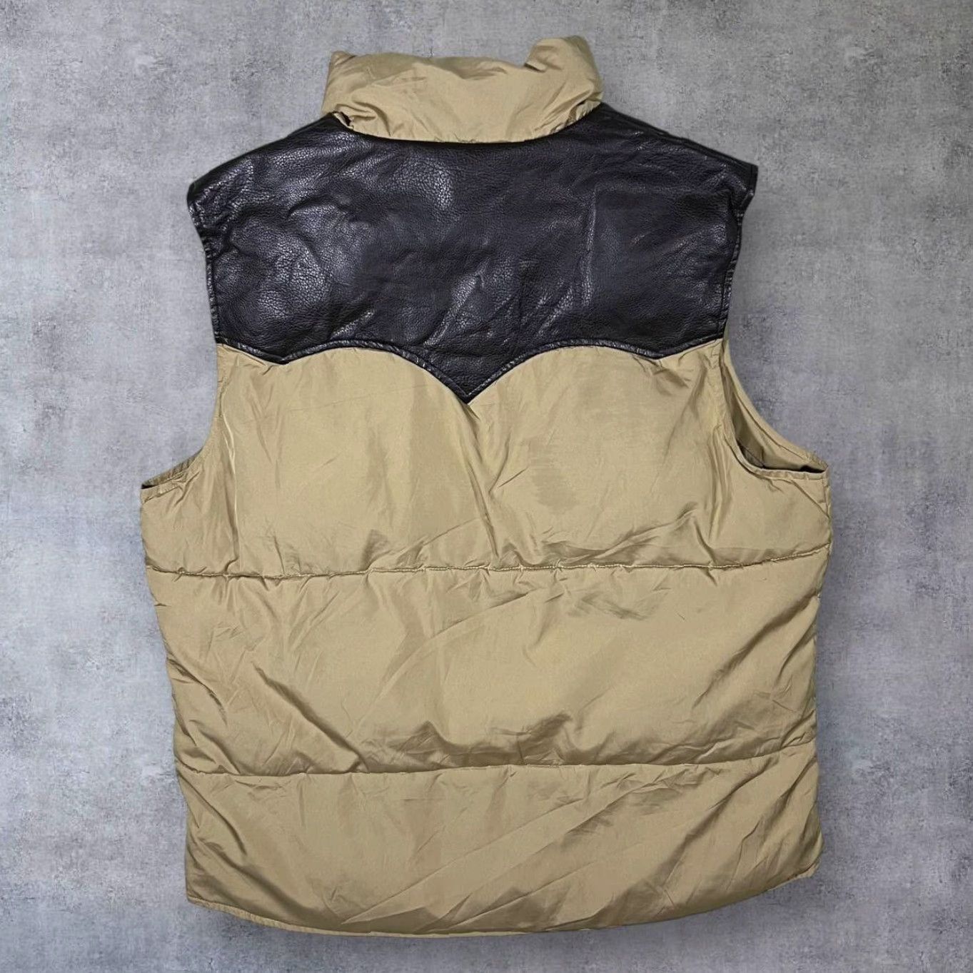 Dickies Dickies Faux Brown Leather Panel Padded Puffer Gilet Vest Jacket L Brown-Tan Men Size L Size US L / EU 52-54 / 3 - 2 Thumbnail