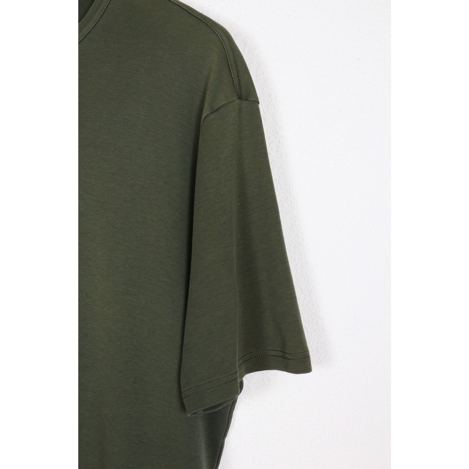 Prada Prada Logo Rubber Tab Military Tee T-shirt Avant Garde Size US XL / EU 56 / 4 - 4 Thumbnail
