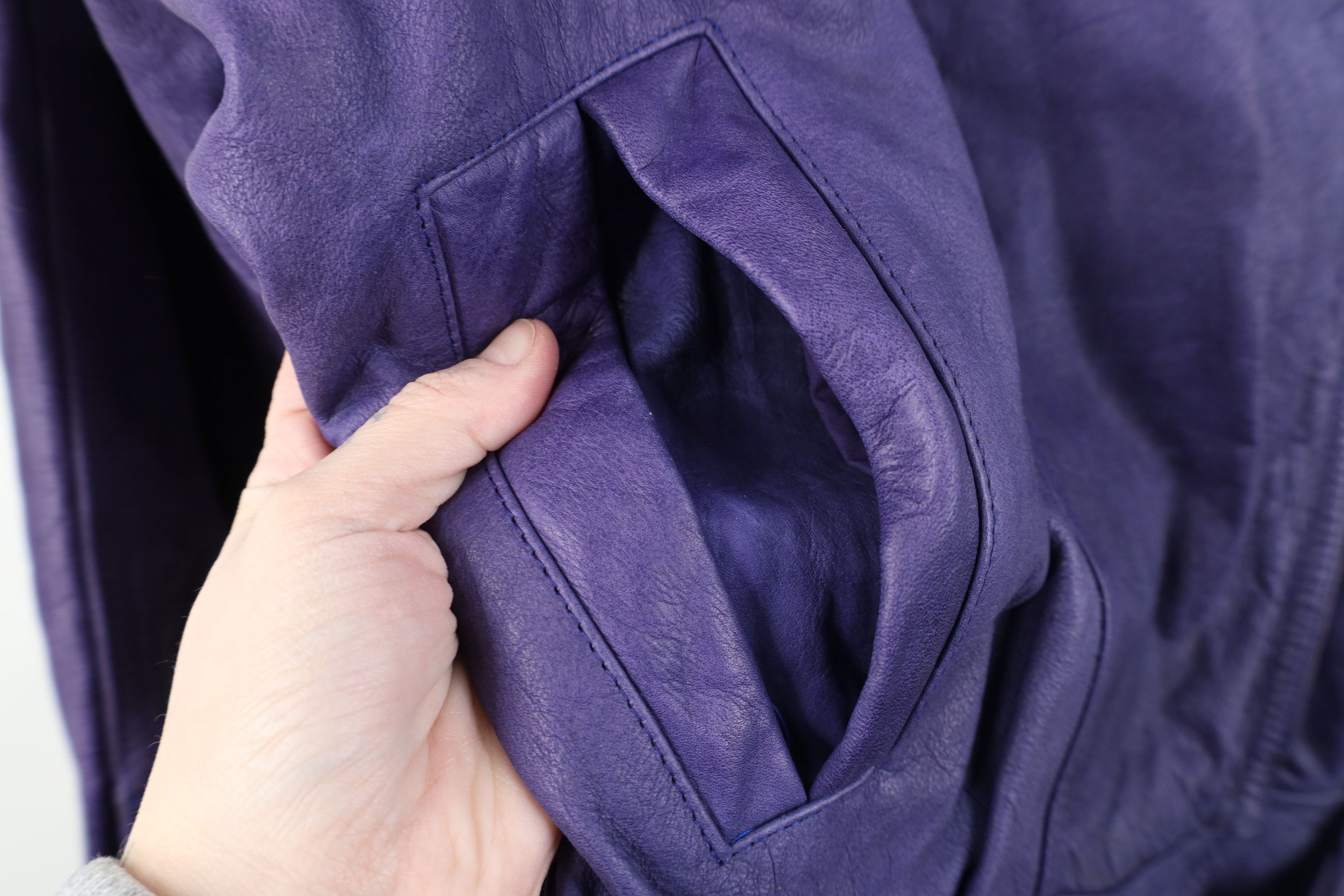 Vintage Vintage 90s Streetwear Belted Leather Bomber Jacket Purple Size M / US 6-8 / IT 42-44 - 6 Thumbnail