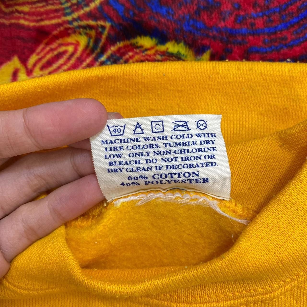 Vintage Vintage JOHN CARPER Hawaii Surfboard Competition Sweatshirt Size US M / EU 48-50 / 2 - 6 Thumbnail