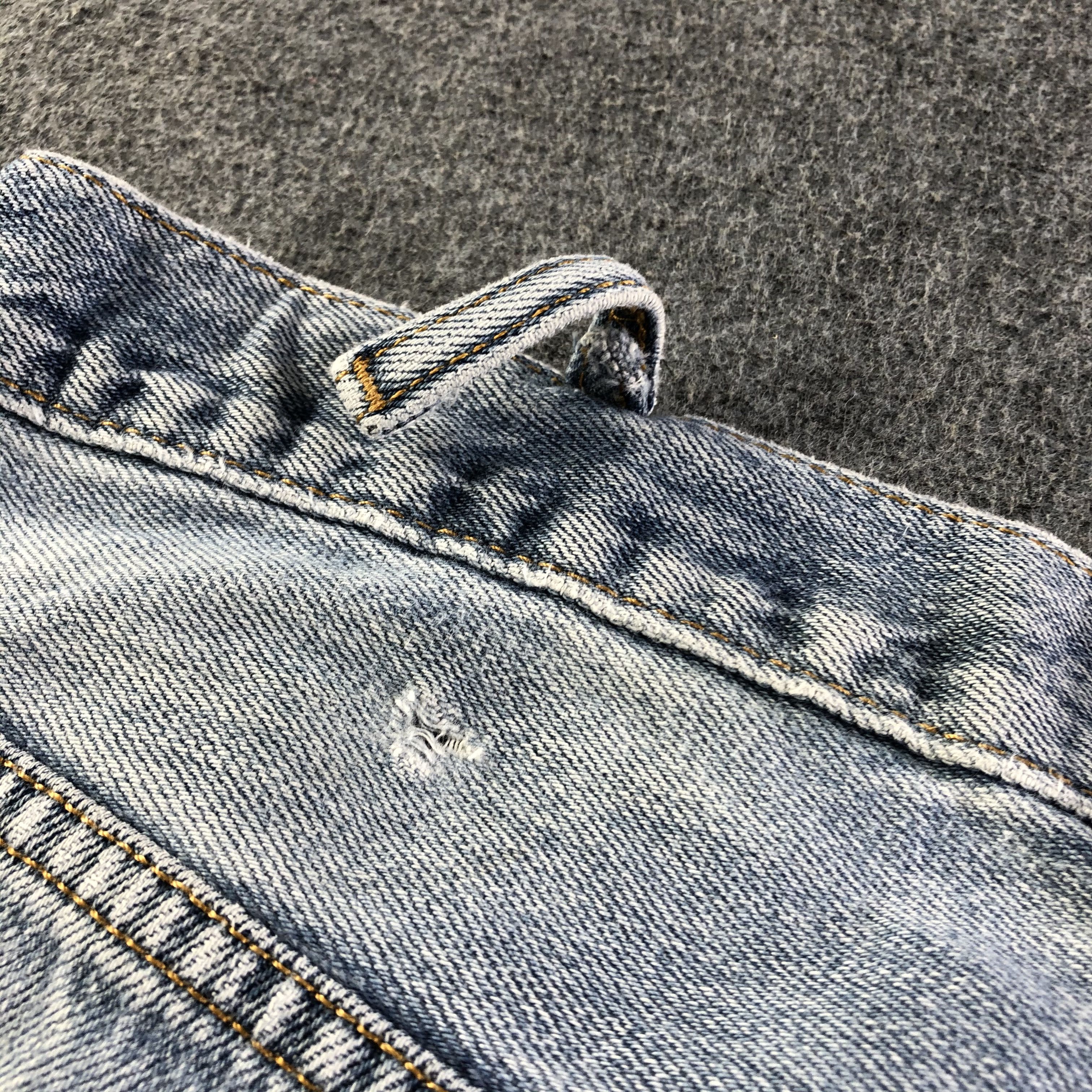 Levi's Vintage Blue Wash Levis 550 Jeans-J4420 Size US 37 - 8 Thumbnail