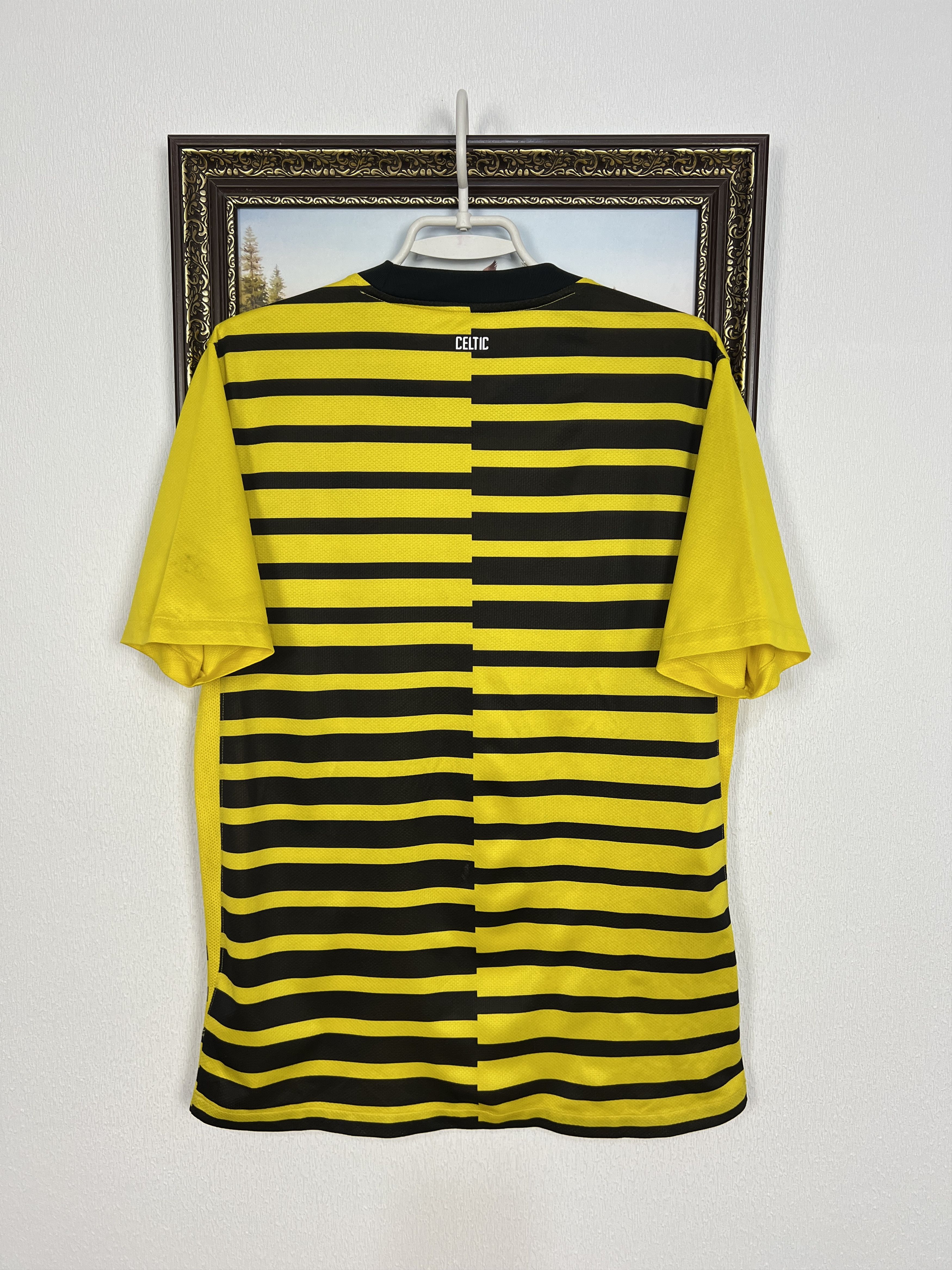 Nike Celtic football shirt 2011 Soccer Nike Jersey Trikot Rare Size US M / EU 48-50 / 2 - 9 Thumbnail
