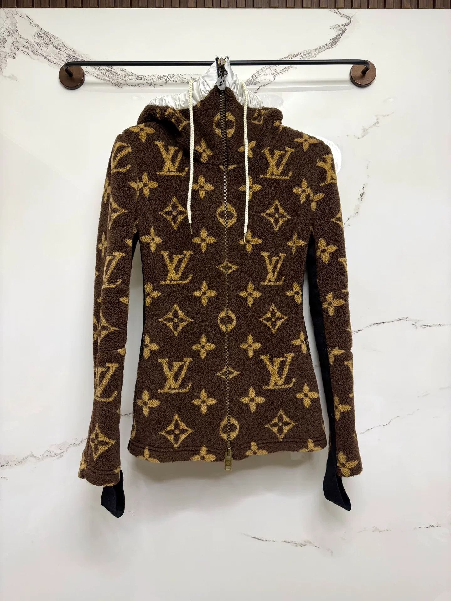 Louis Vuitton brown printed teddy jacket by louis vuitton Size S / US 4 / IT 40 - 1 Thumbnail