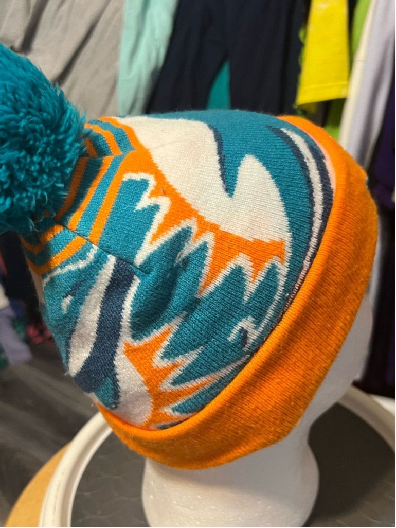 New Era Unisex New Era Miami Dolphins Beanie Hat Orange Teal Size ONE SIZE - 2 Thumbnail
