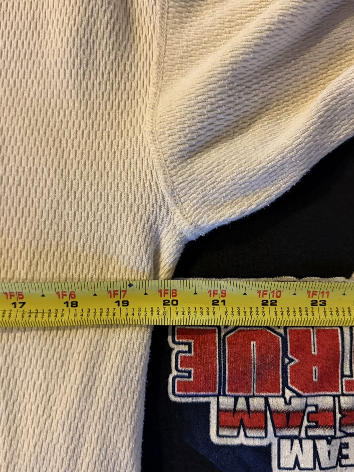 Carhartt vintage 2000s y2k carhartt long sleeve thermal undershirt Size US L / EU 52-54 / 3 - 11 Thumbnail