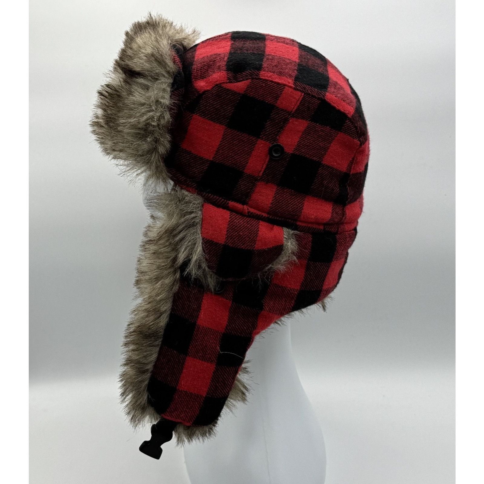 Other Chicago Blackhawks Bud light Game Giveaway Trapper Hat, Red Size ONE SIZE - 4 Thumbnail