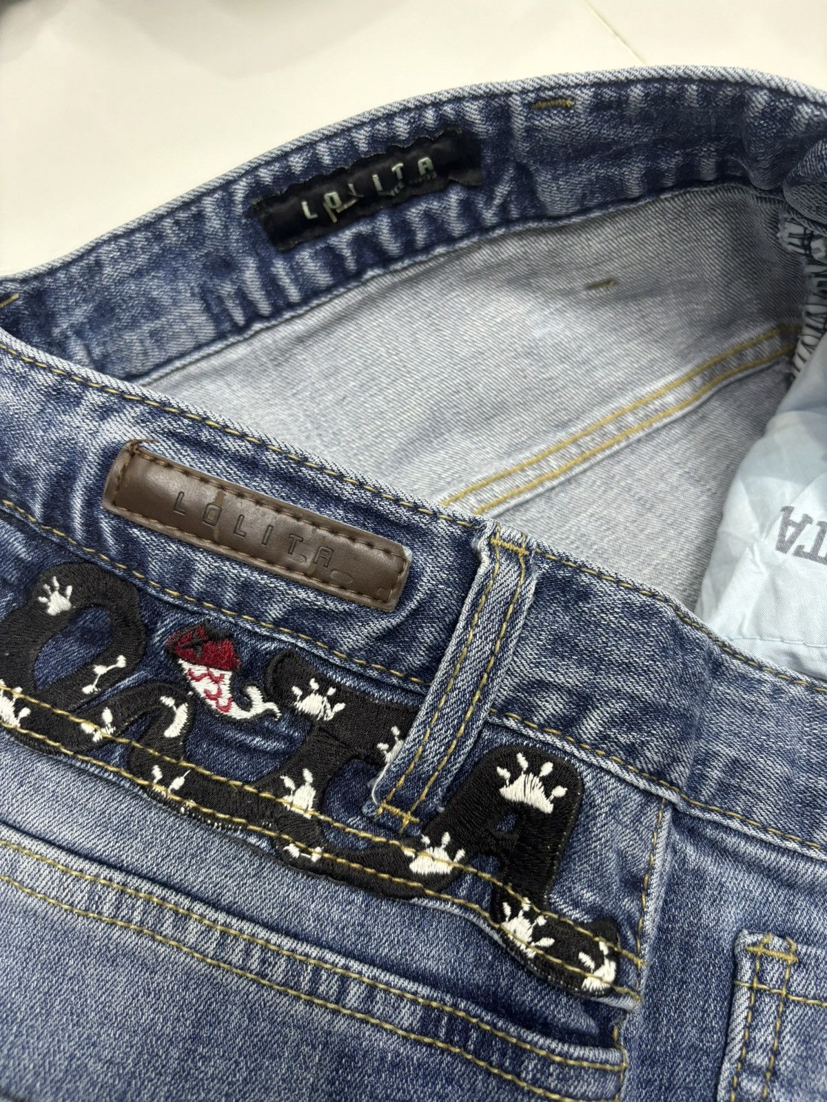Japanese Brand Yoshitomo Nara Lolita Jeans Size 31" - 9 Thumbnail