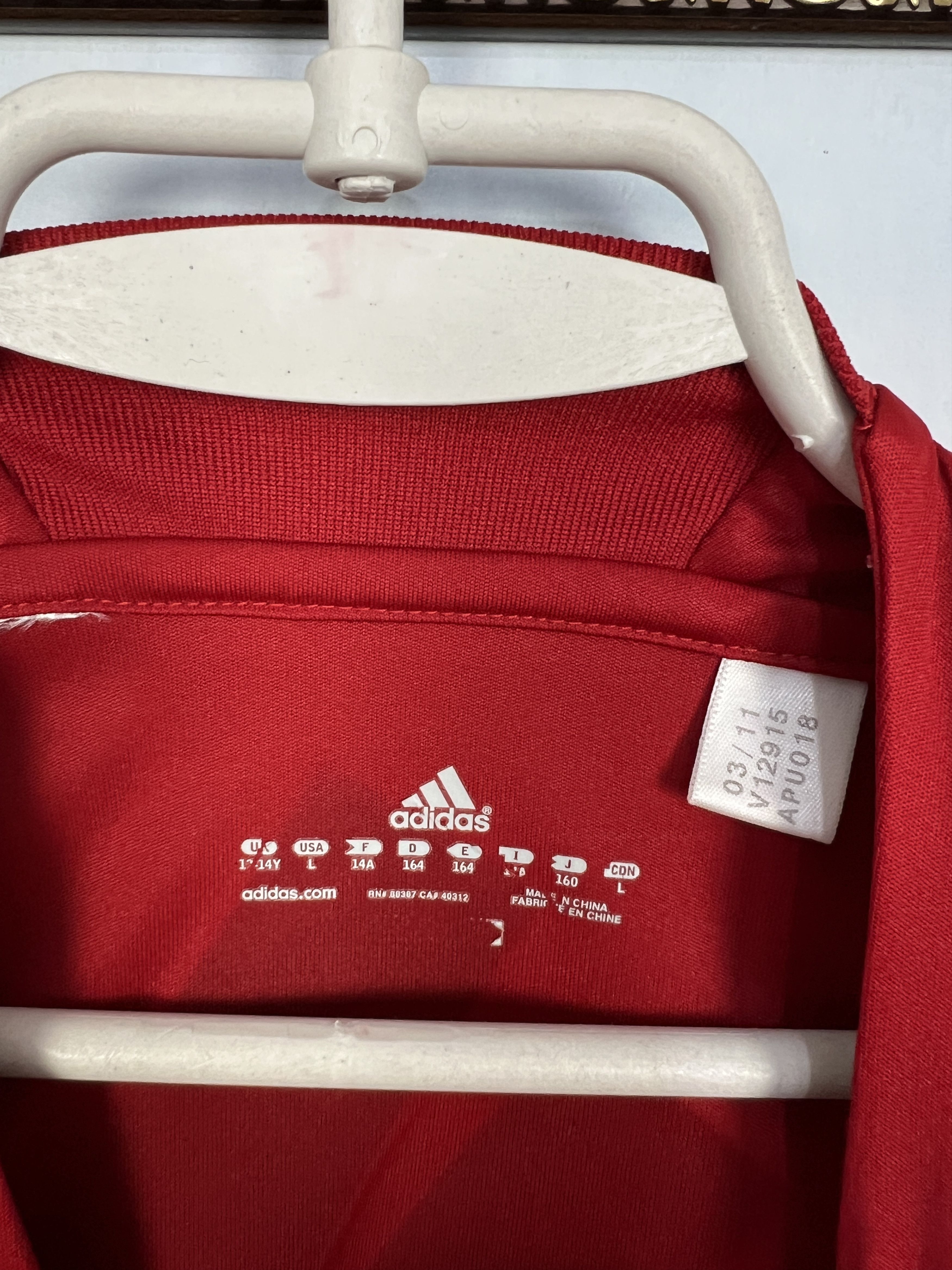 Adidas Vintage Adidas Bayern Munich Football Train Shirt Woman Size M / US 6-8 / IT 42-44 - 7 Thumbnail
