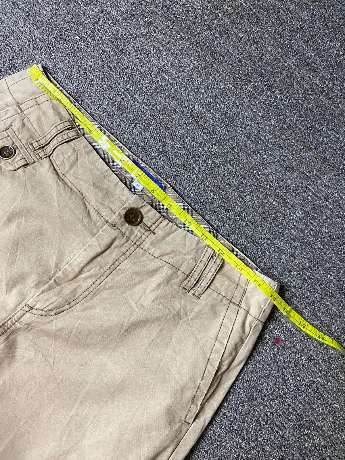 Burberry × Designer × Vintage Burberry London Blue Label Straight Cut Pants (126) Size US 30 / EU 46 - 11 Thumbnail