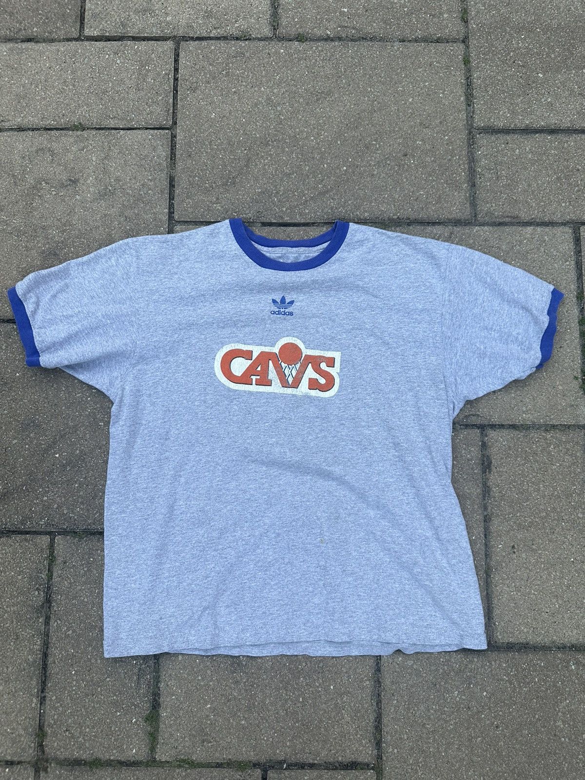 Adidas × NBA Old style Adidas Cavaliers tee Size US L / EU 52-54 / 3 - 1 Thumbnail