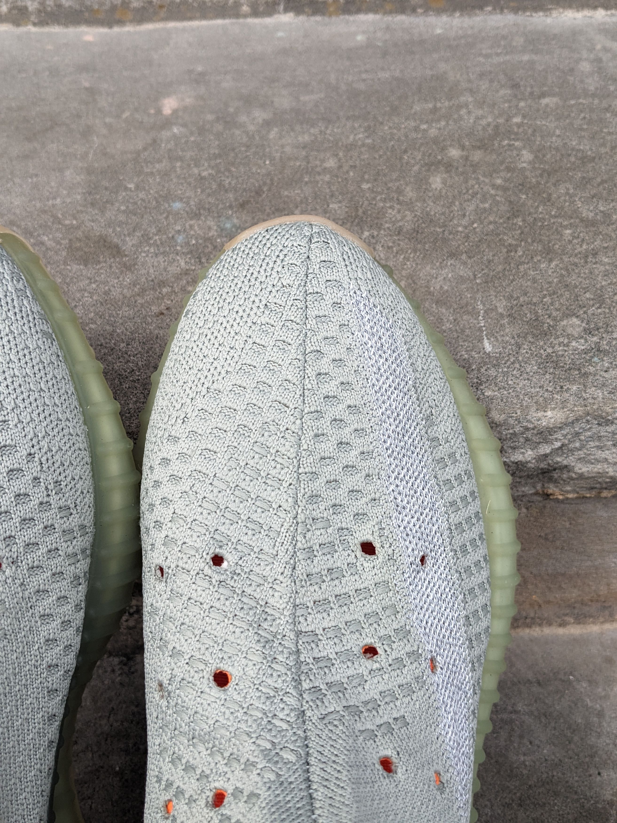 Adidas × Kanye West Adidas Yeezy Boost 350 V2 Desert Sage Size 10.5 Men’s FX9035 Size US 10.5 / EU 43-44 - 4 Thumbnail