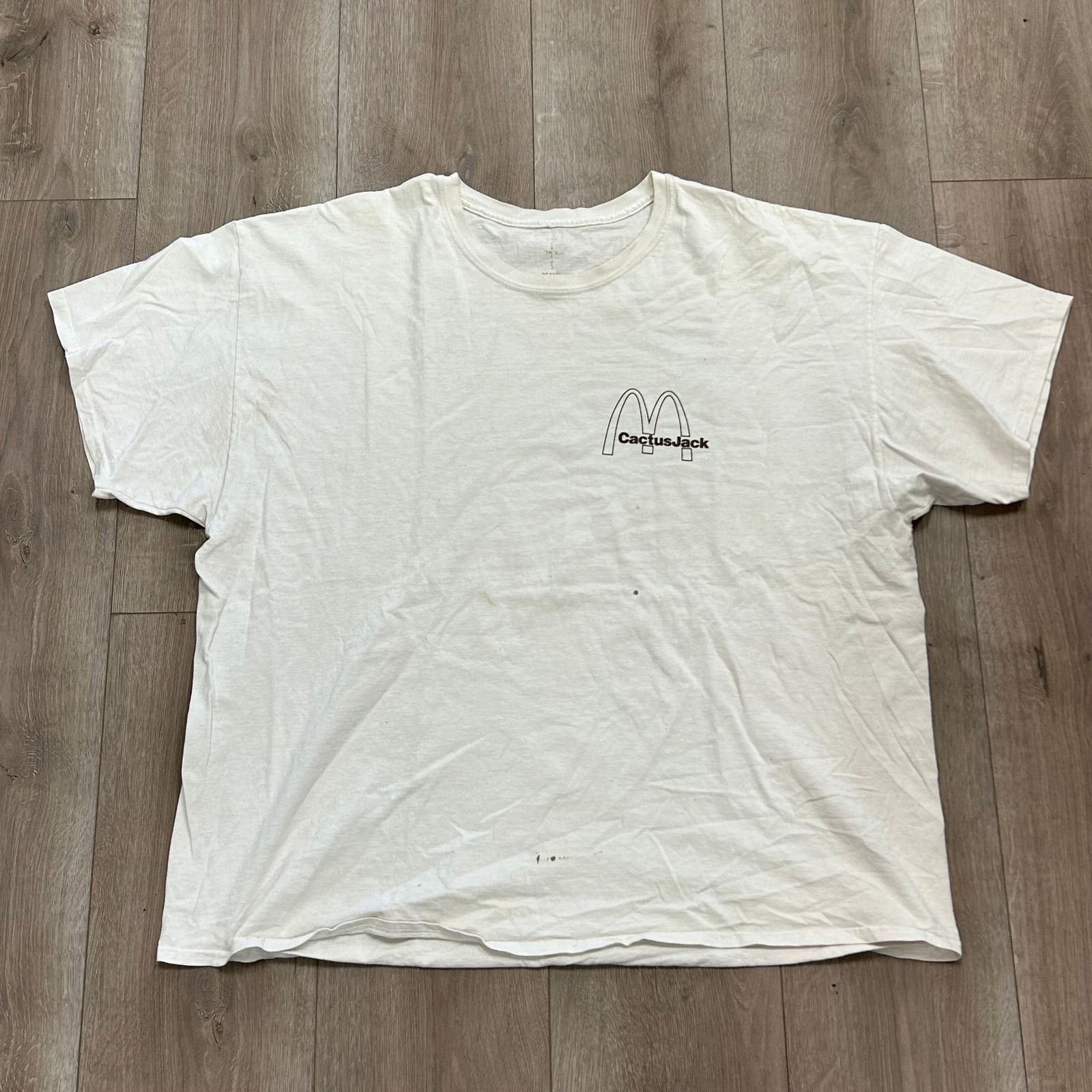 Travis Scott Travis Scott McDonald's Cactus Jack Vintage Tee Size 2XL Size US XXL / EU 58 / 5 - 2 Thumbnail